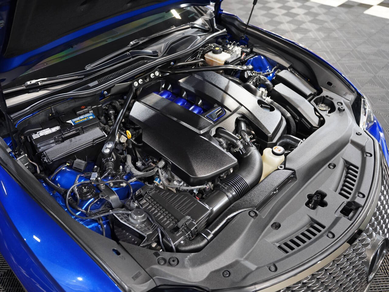 BLUE, 2017 LEXUS RC Thumnail Image 47