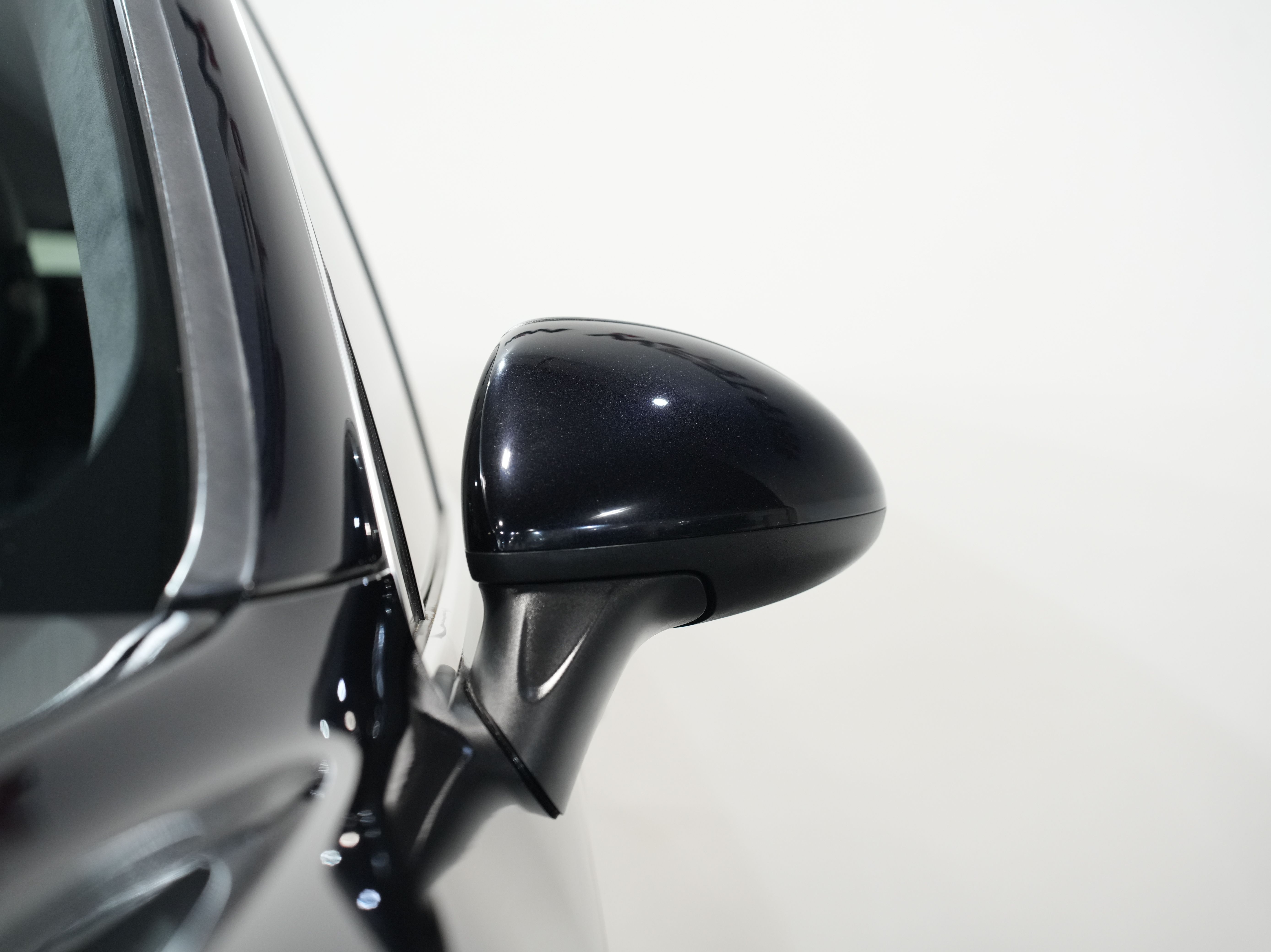 BLACK, 2011 PORSCHE CAYENNE Thumnail Image 11