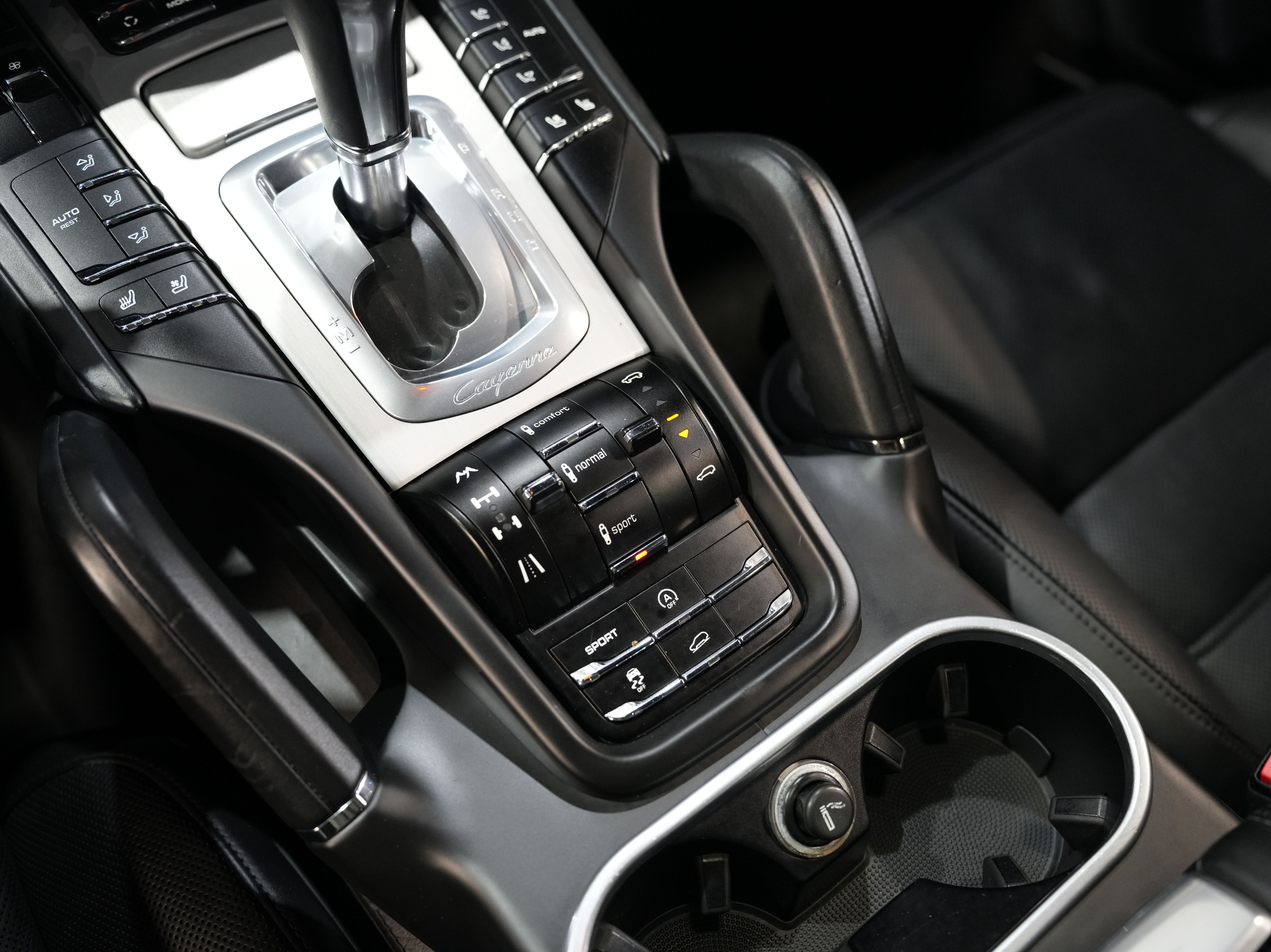 BLACK, 2011 PORSCHE CAYENNE Thumnail Image 45