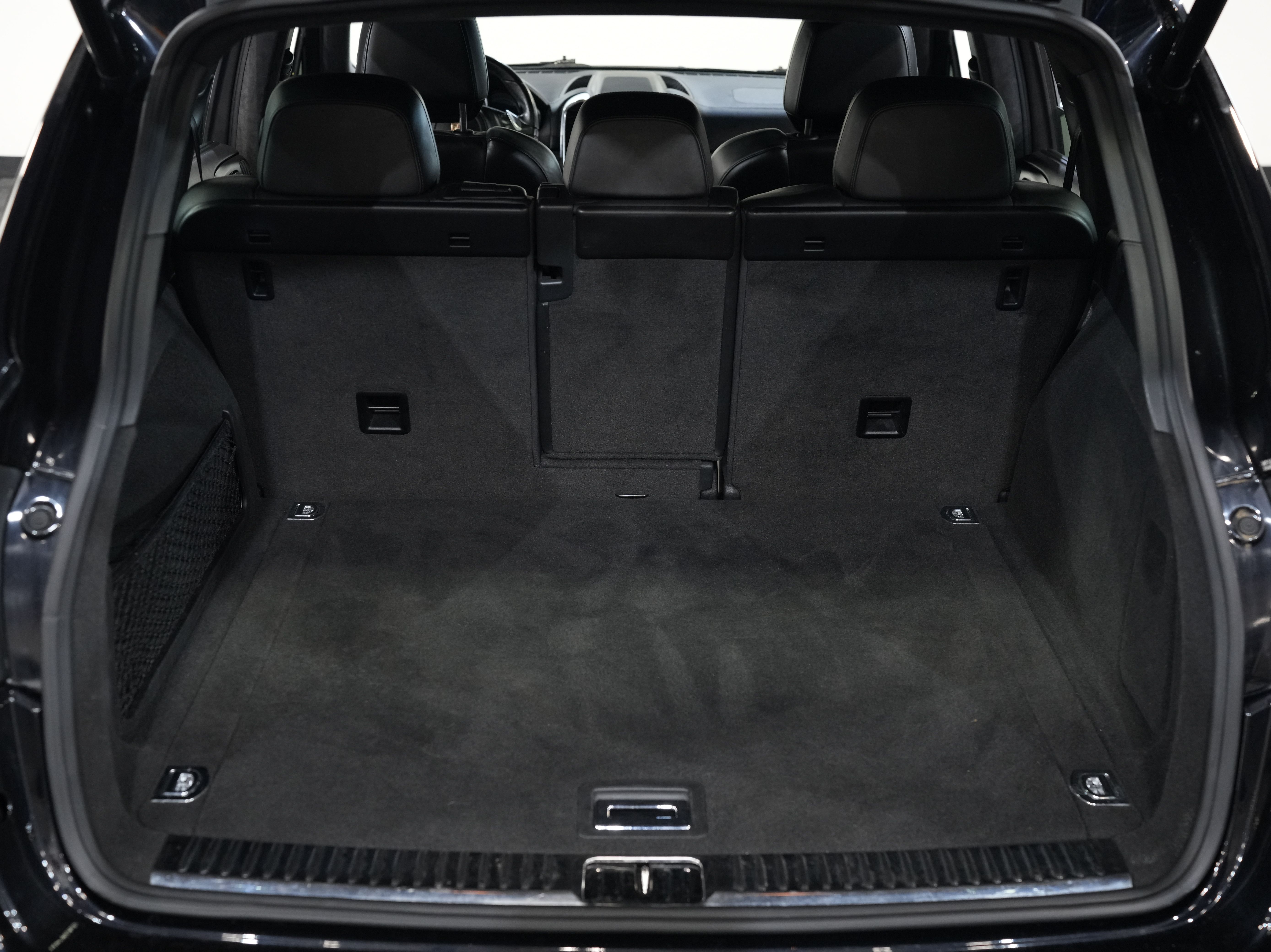 BLACK, 2011 PORSCHE CAYENNE Thumnail Image 51