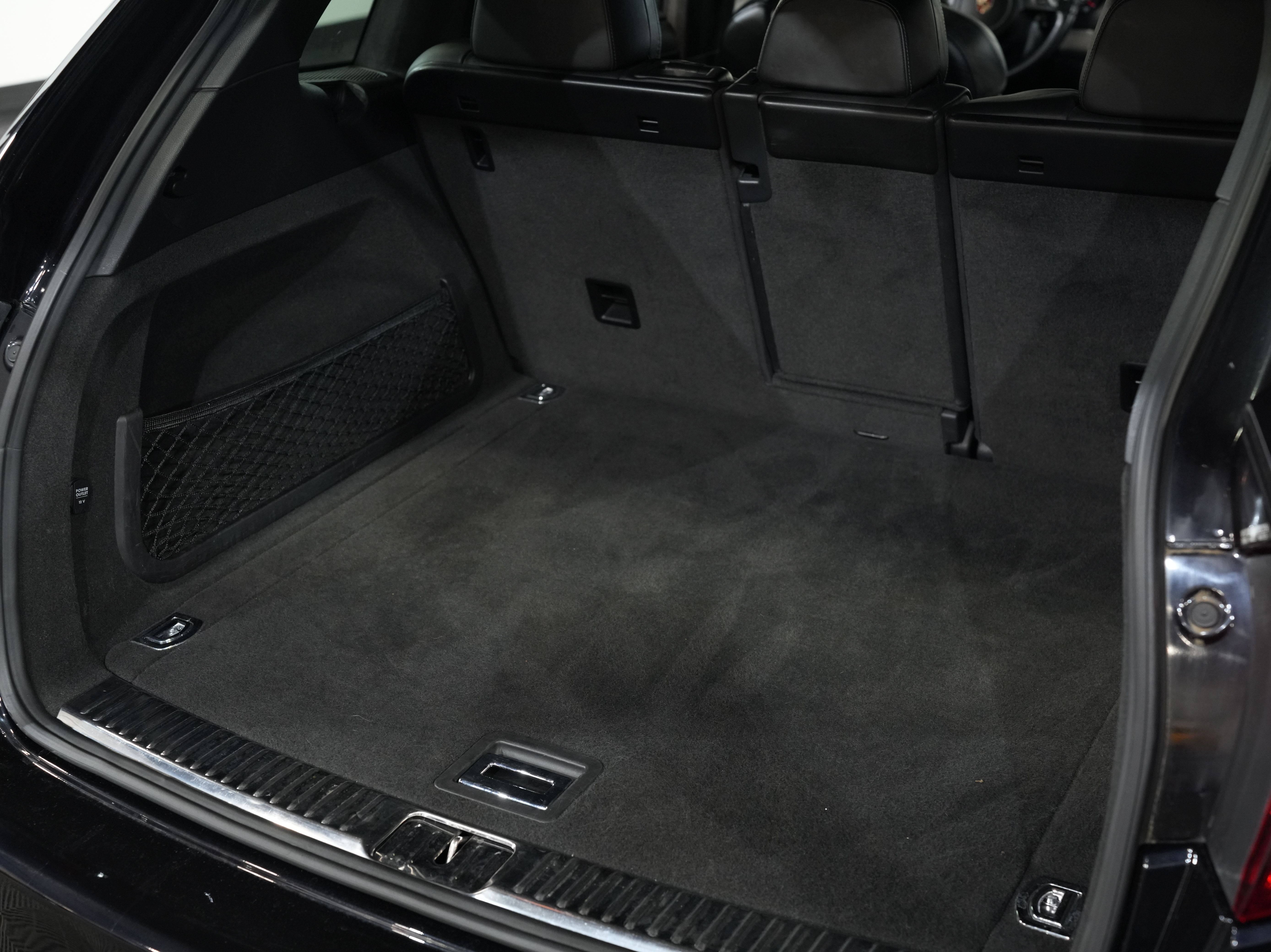 BLACK, 2011 PORSCHE CAYENNE Thumnail Image 52