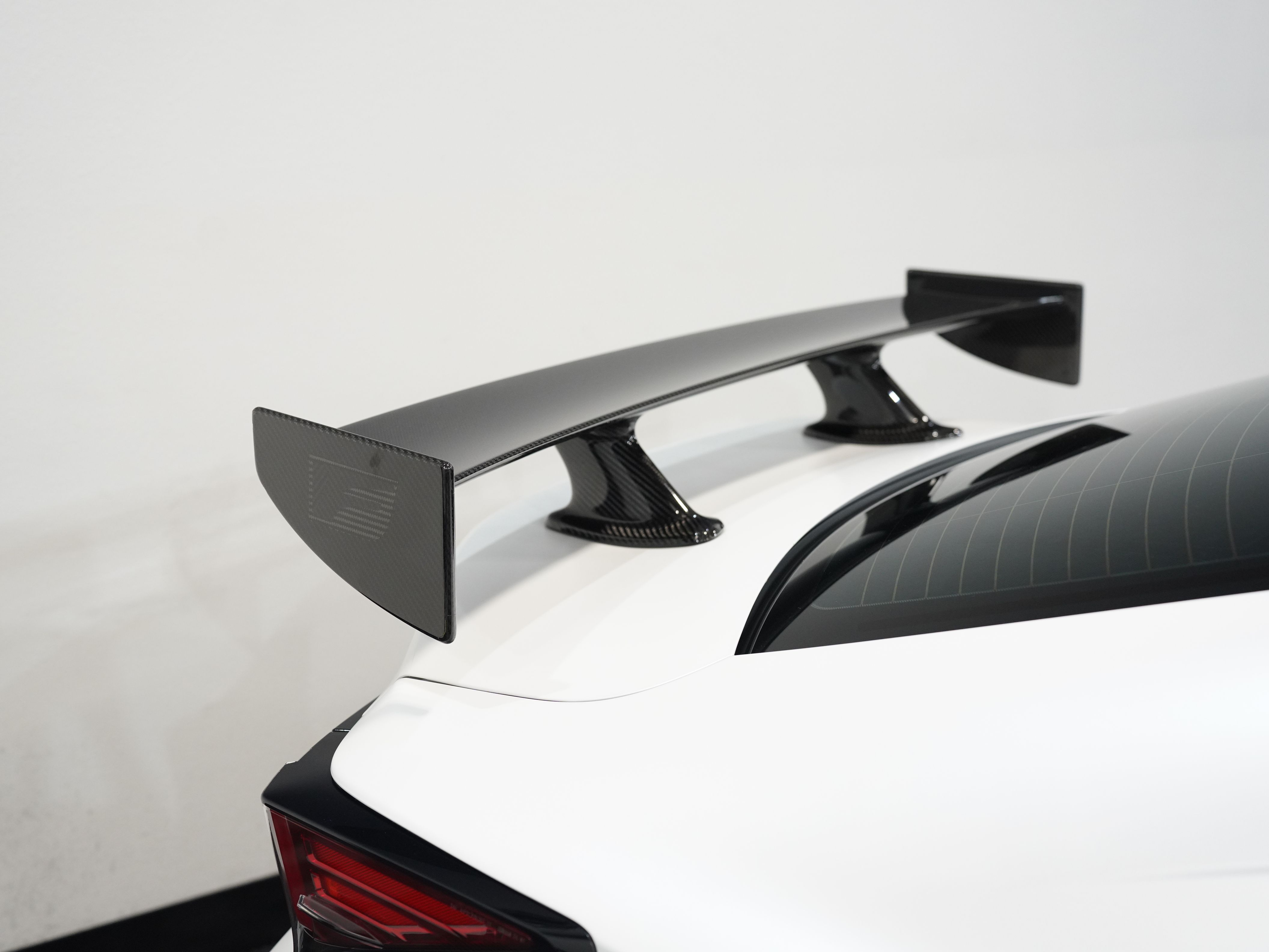 WHITE, 2021 LEXUS RC Thumnail Image 19
