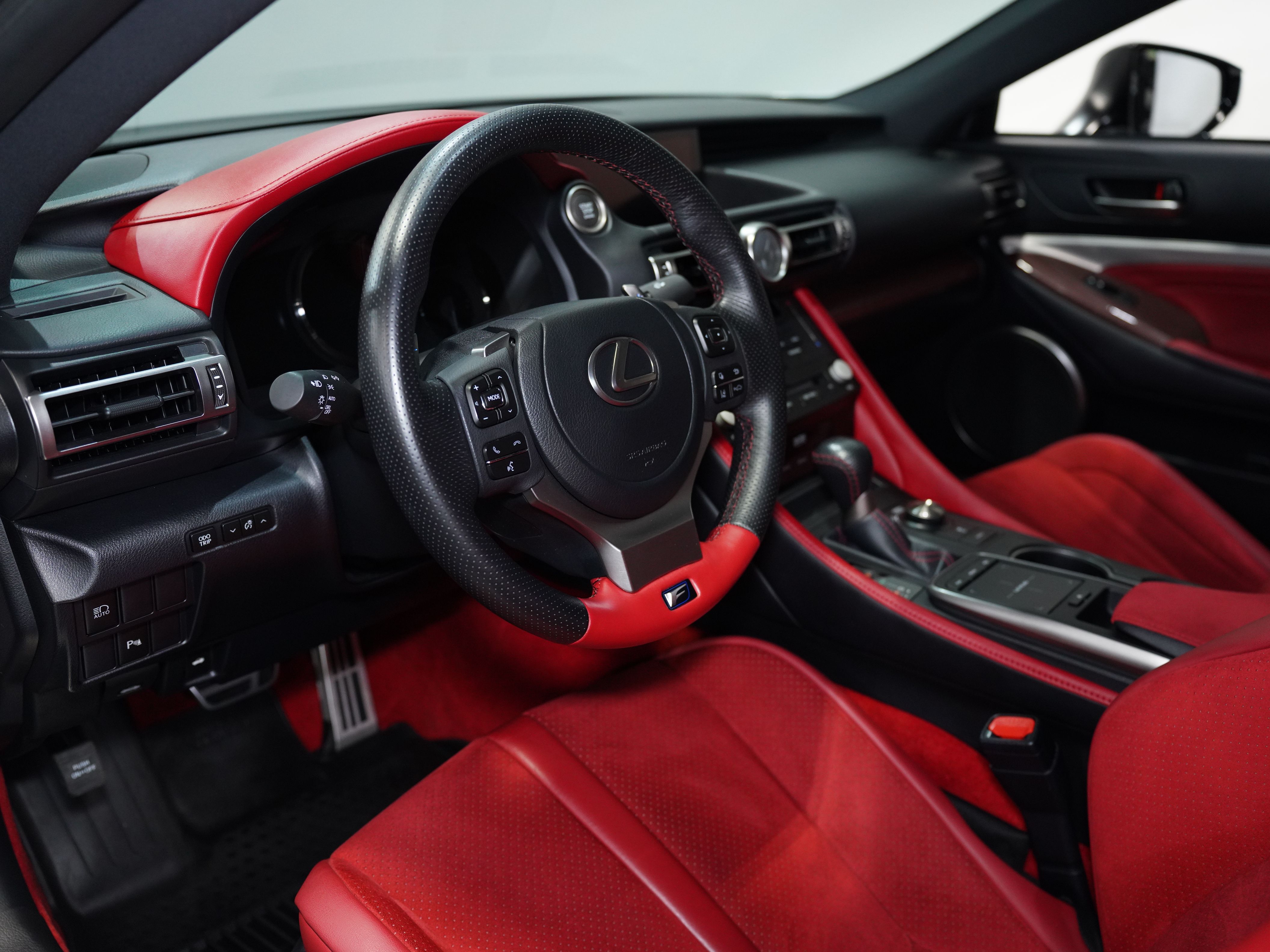 WHITE, 2021 LEXUS RC Thumnail Image 37