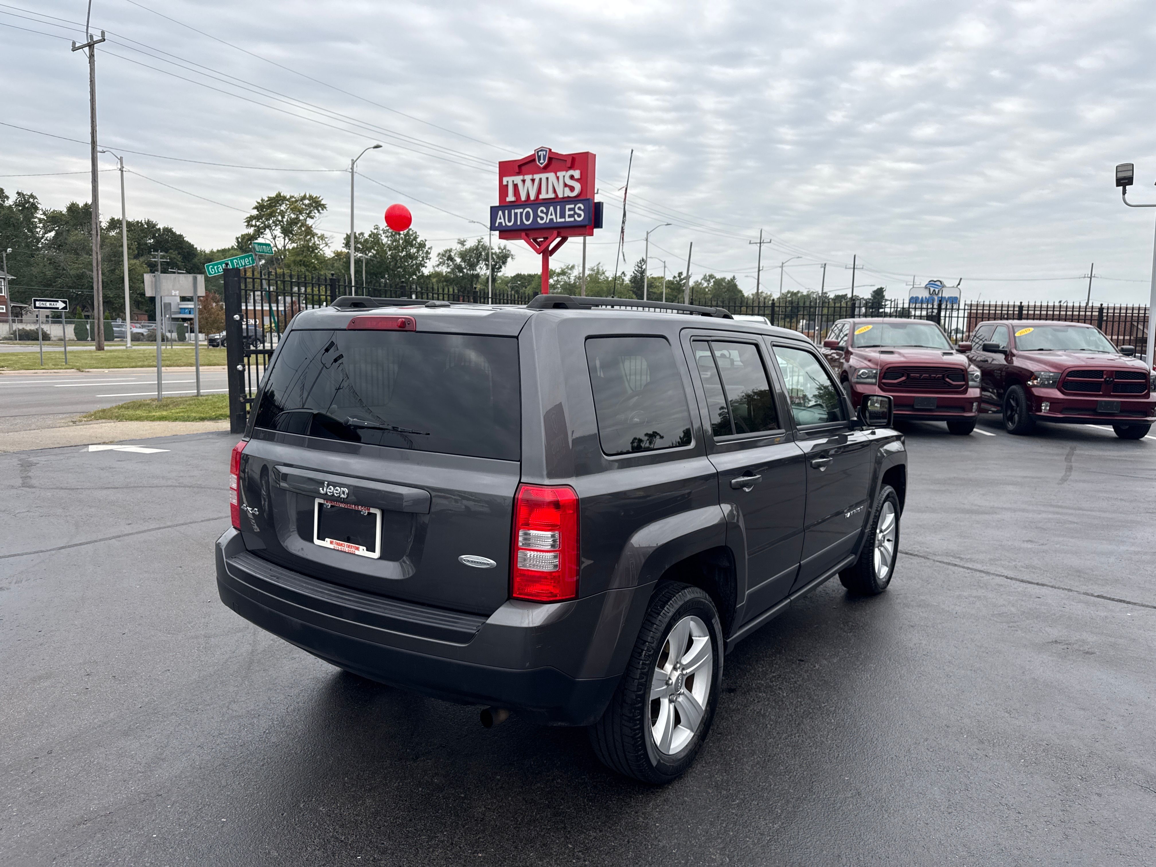 GREY, 2015 JEEP PATRIOT Thumnail Image 6