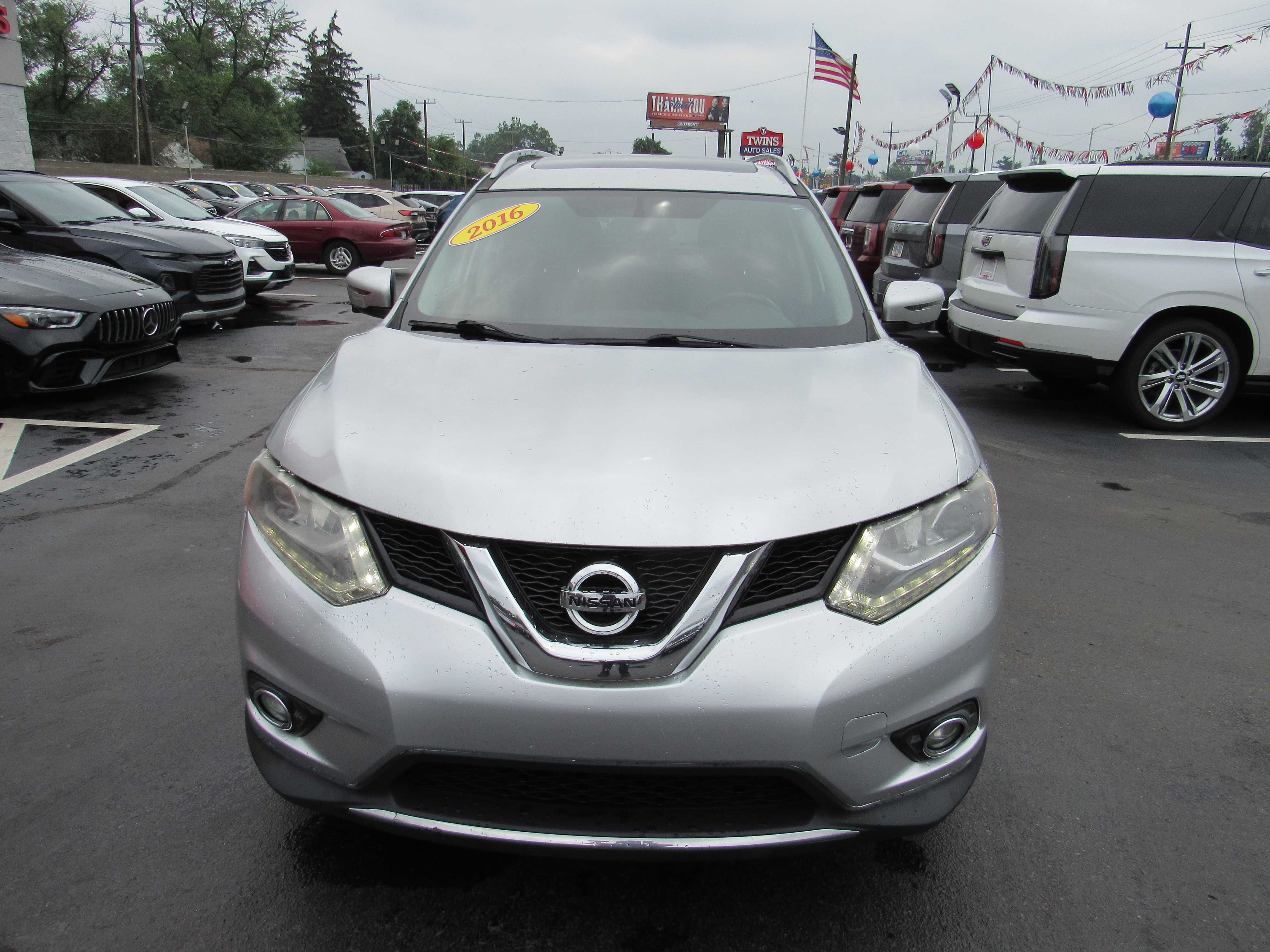 SILVER, 2016 NISSAN ROGUE Thumnail Image 3