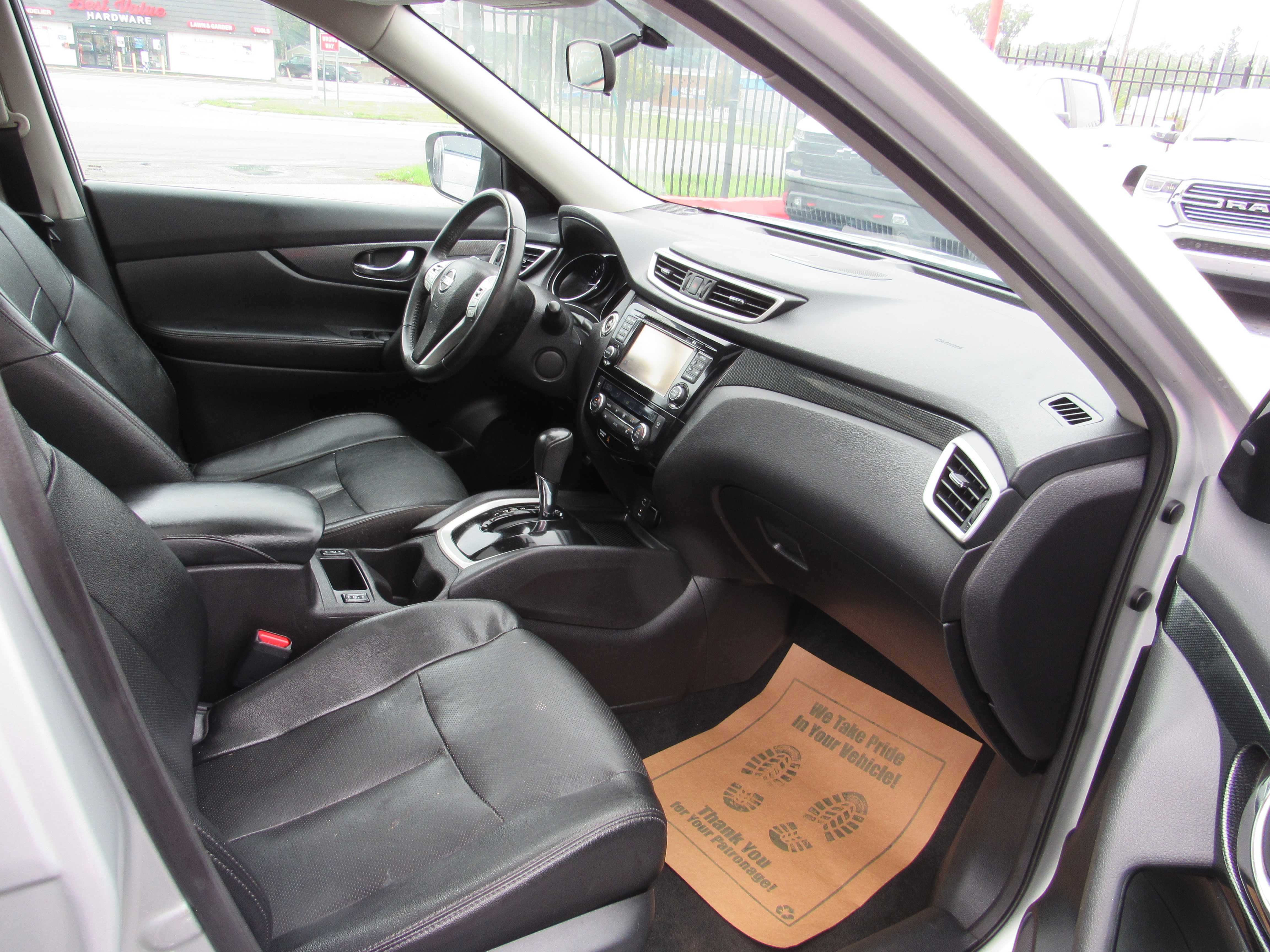 SILVER, 2016 NISSAN ROGUE Thumnail Image 8