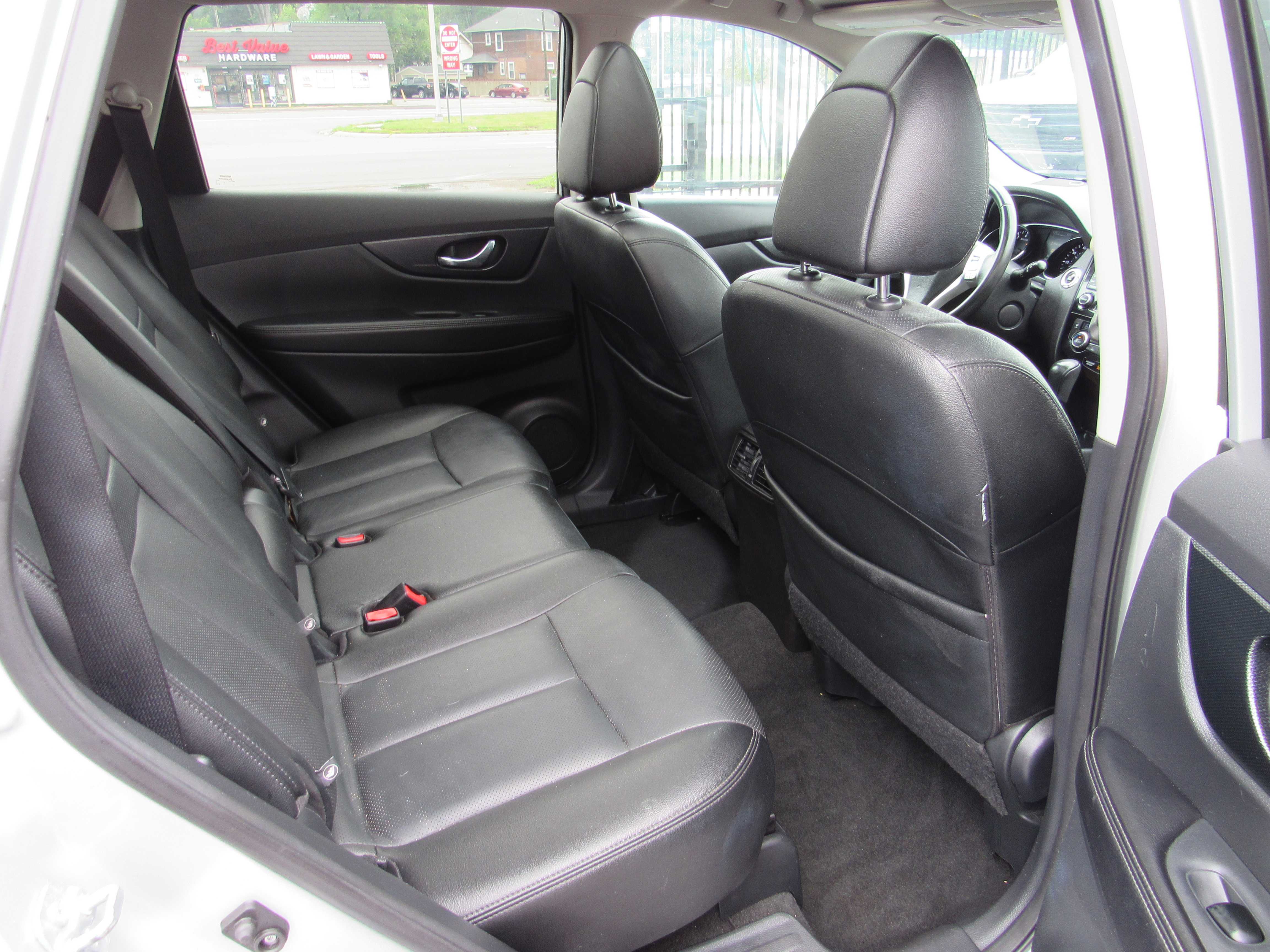 SILVER, 2016 NISSAN ROGUE Thumnail Image 9