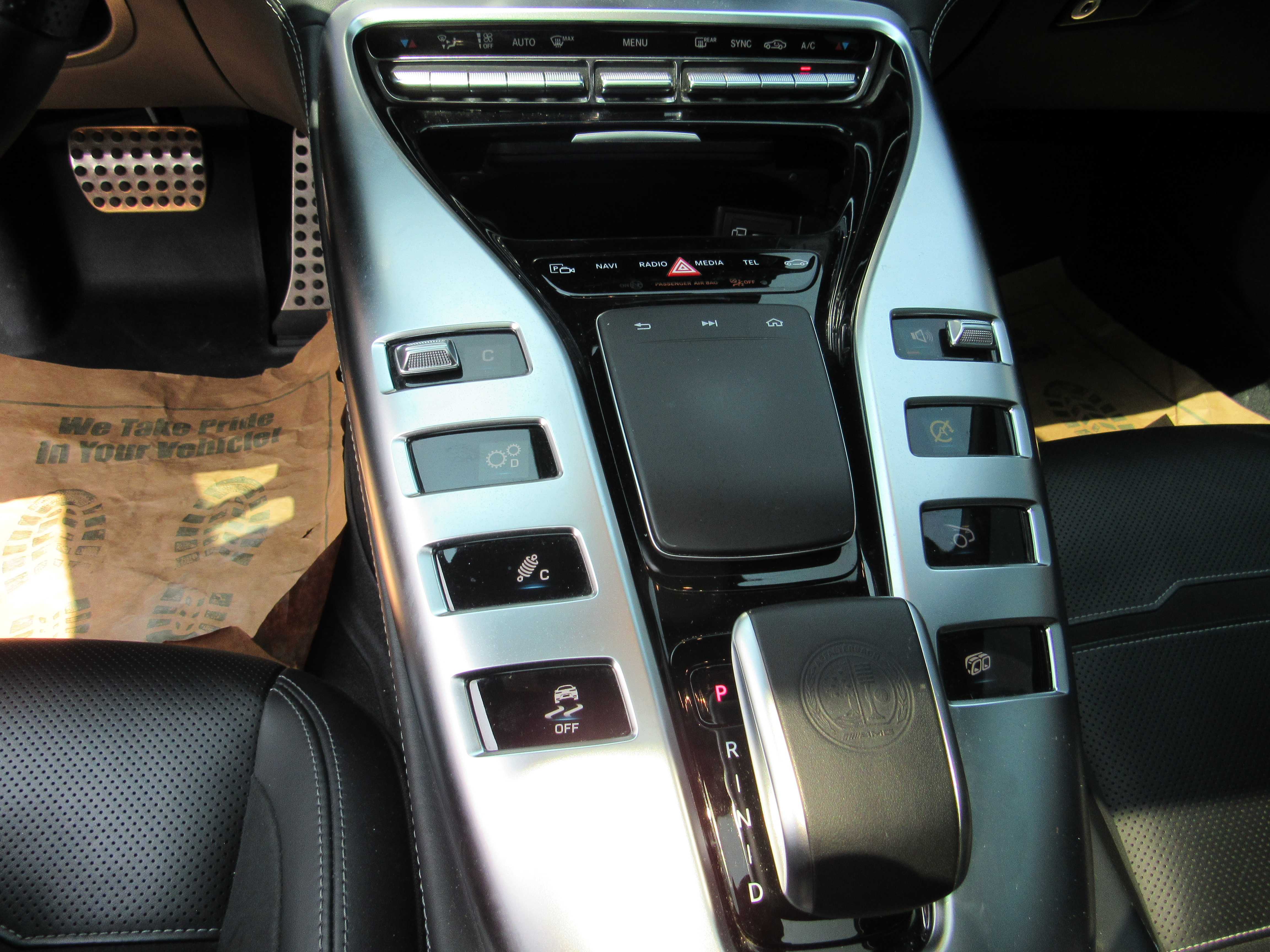 BLACK, 2019 MERCEDES-BENZ MERCEDES-AMG GT Thumnail Image 19