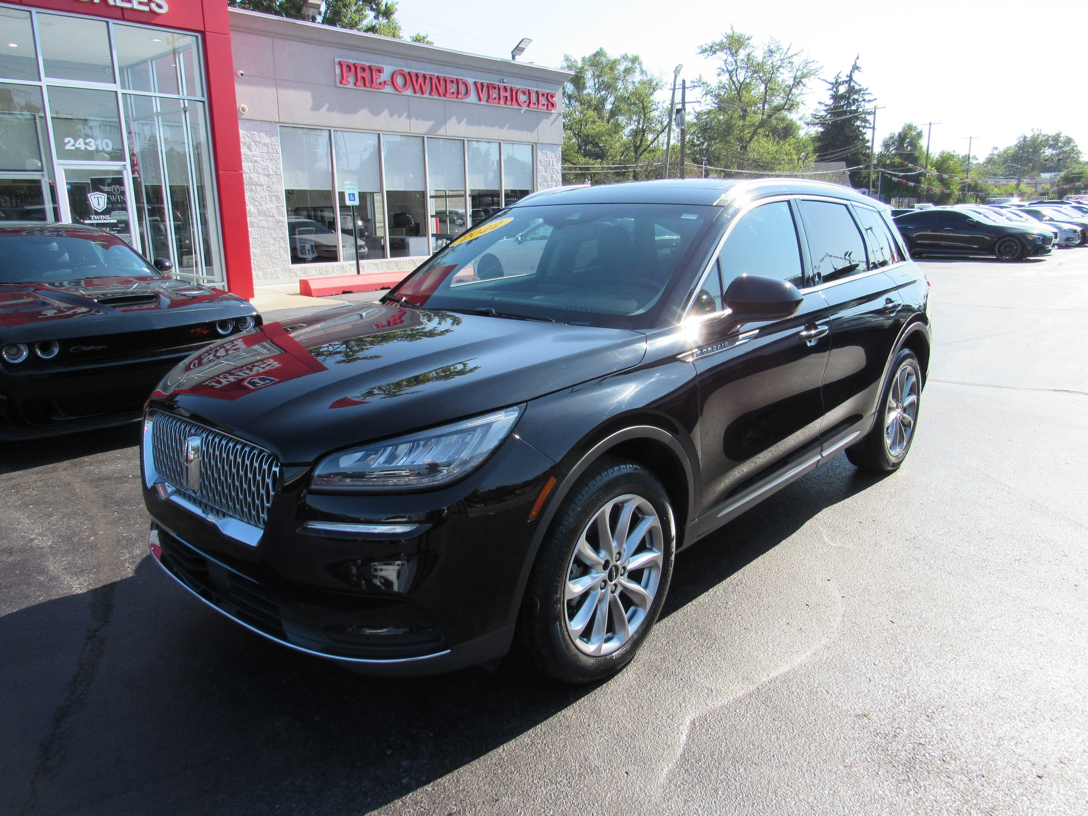 BLACK, 2022 LINCOLN CORSAIR Thumnail Image 2