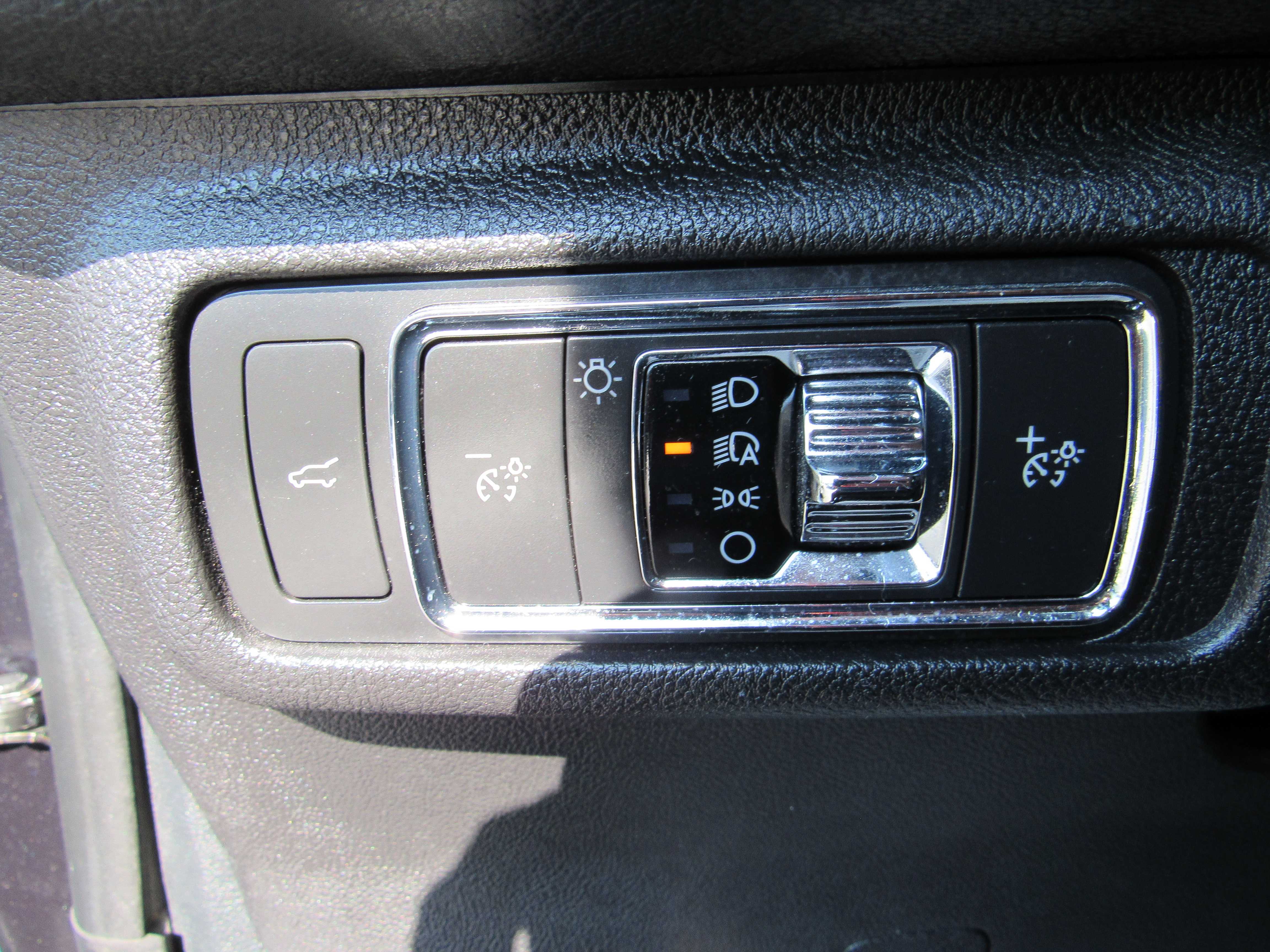 BLACK, 2022 LINCOLN CORSAIR Thumnail Image 23