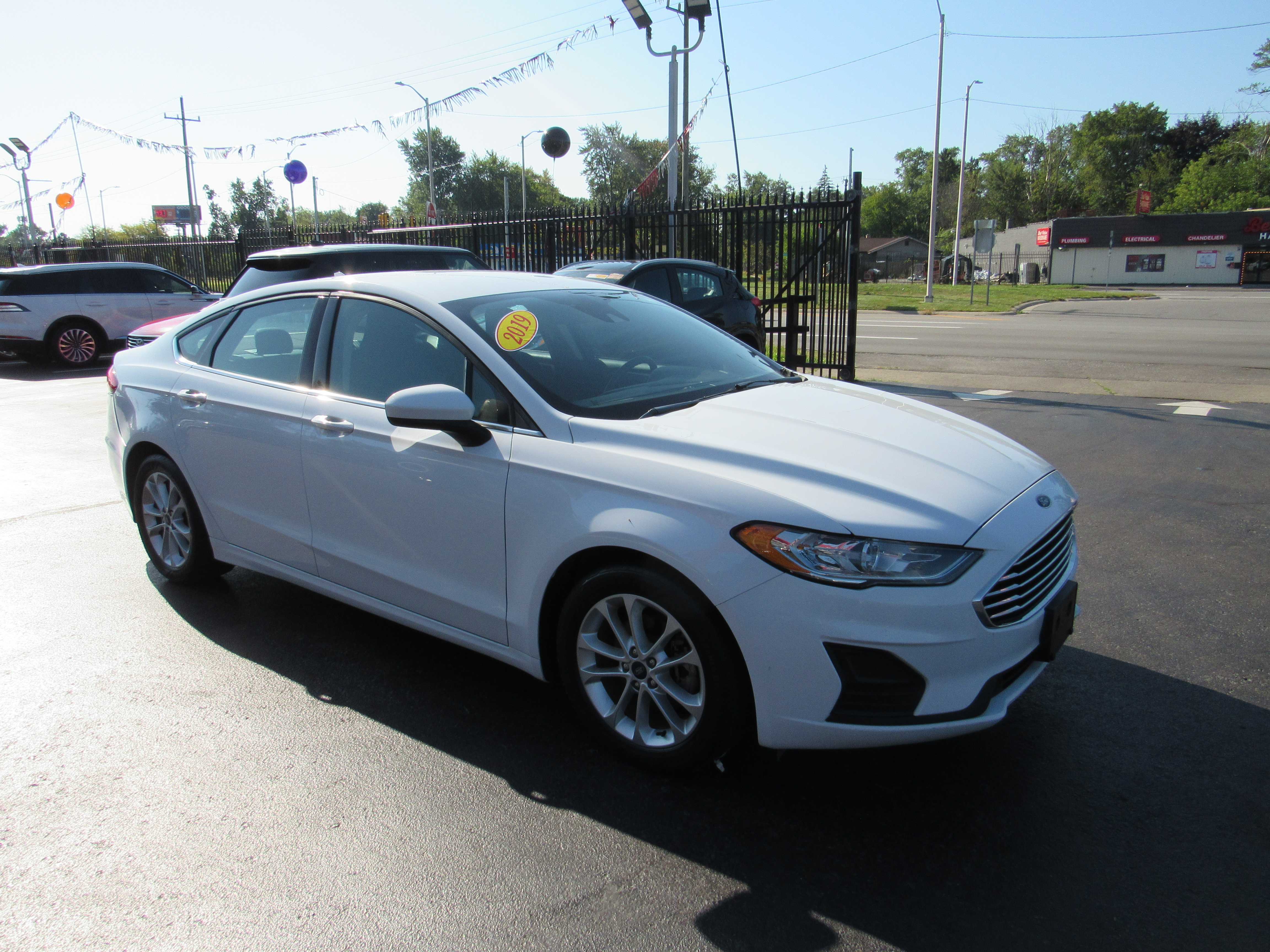 WHITE, 2019 FORD FUSION Thumnail Image 4
