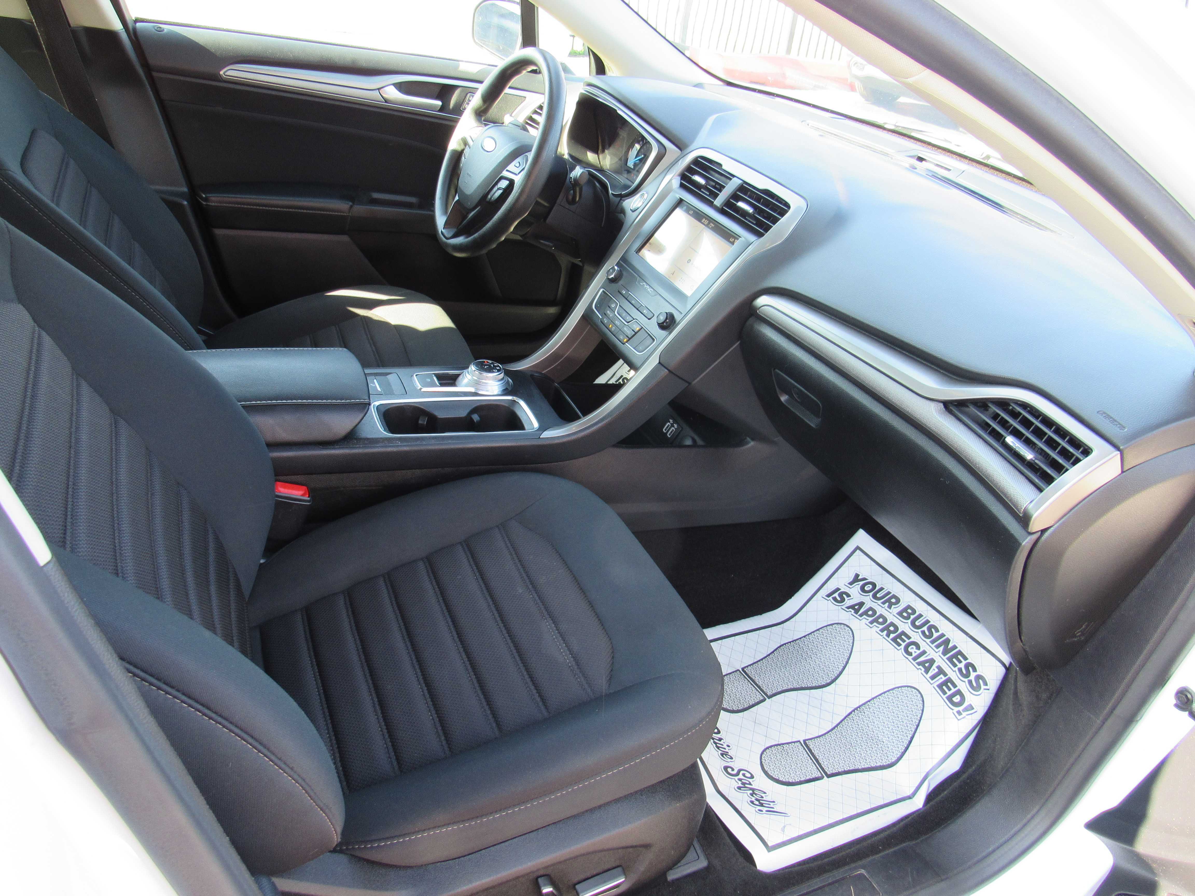 WHITE, 2019 FORD FUSION Thumnail Image 9