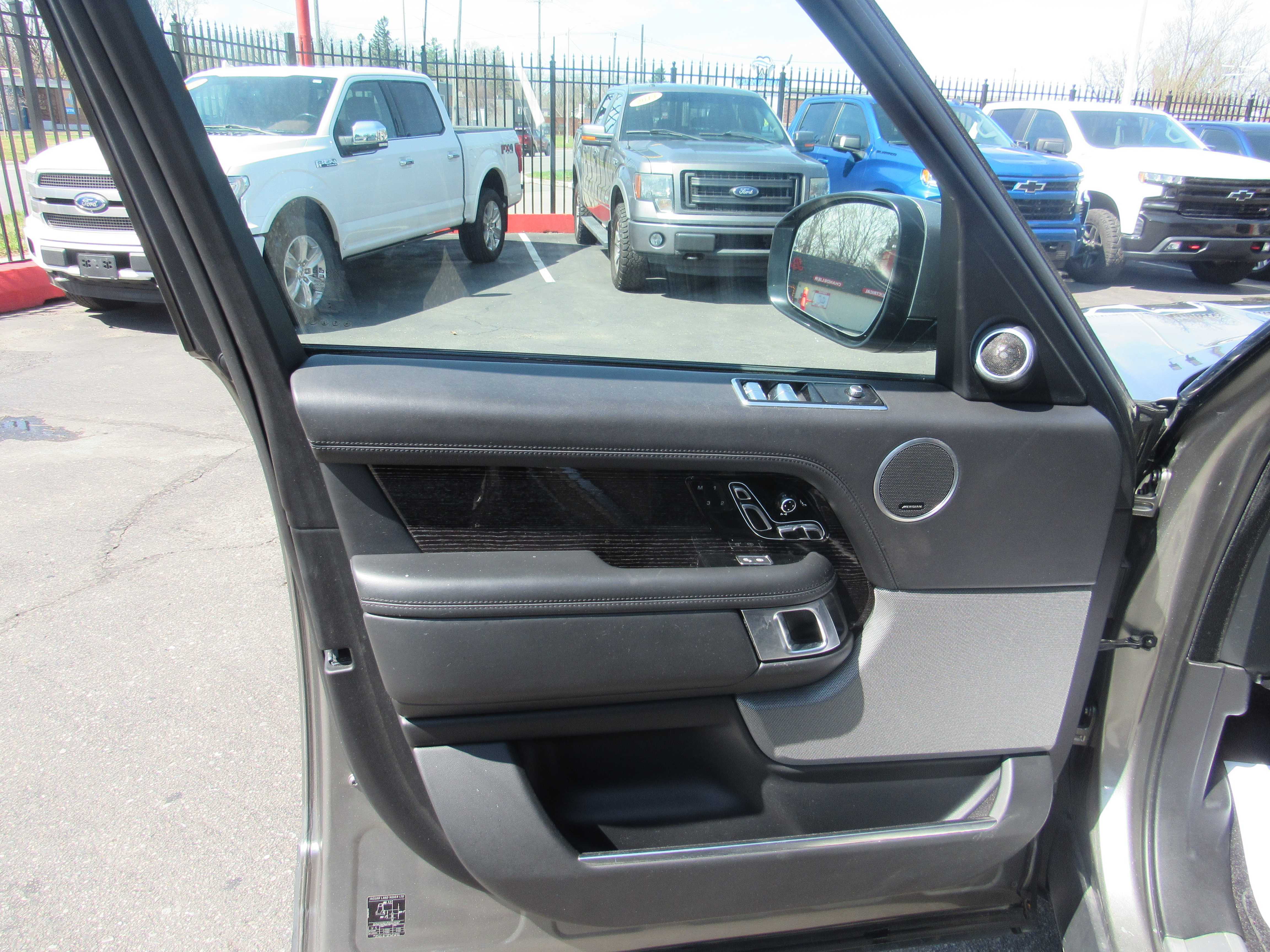 GREY, 2018 LAND ROVER RANGE ROVER Thumnail Image 7