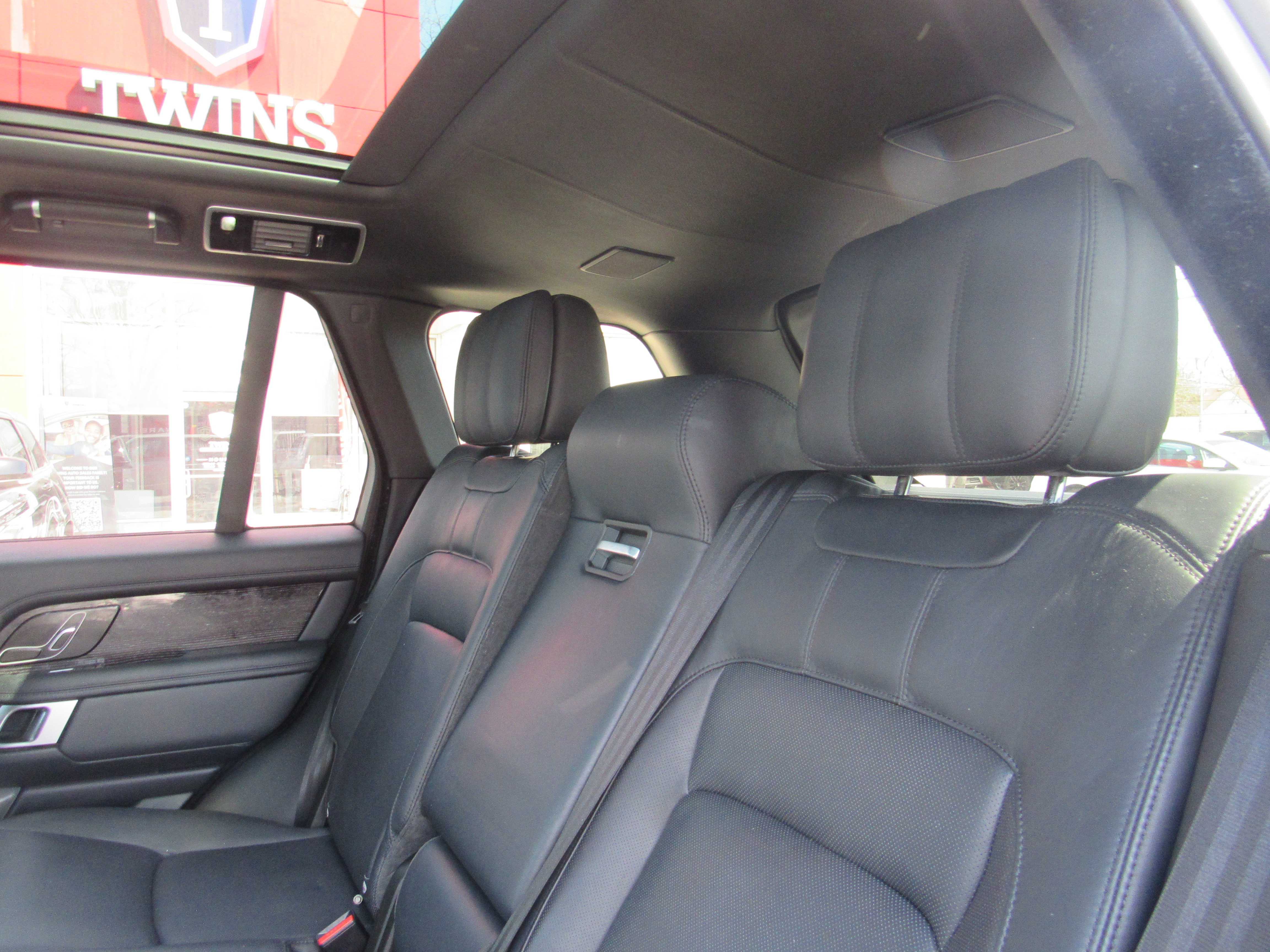 GREY, 2018 LAND ROVER RANGE ROVER Thumnail Image 11