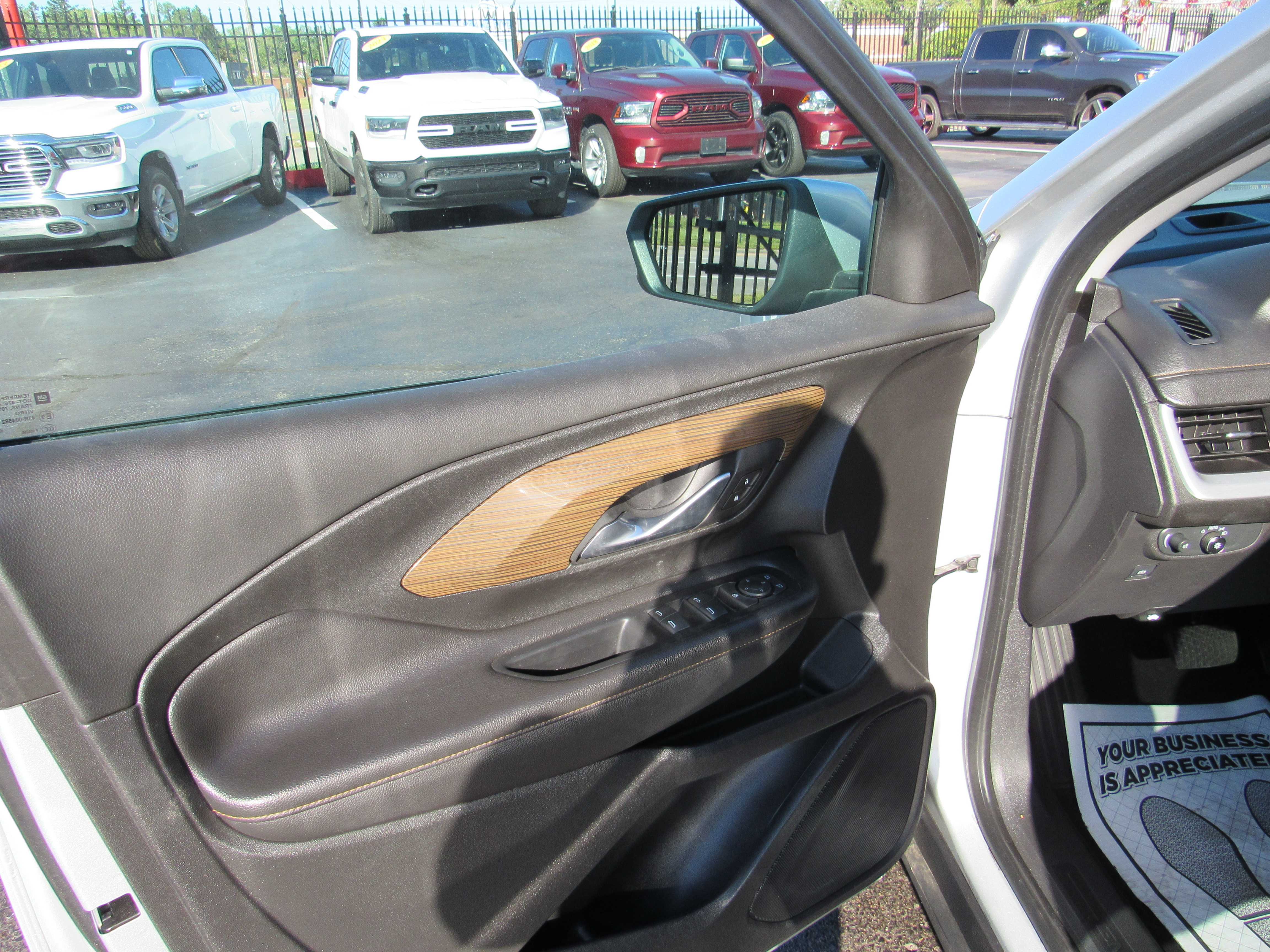 SILVER, 2020 GMC TERRAIN Thumnail Image 14