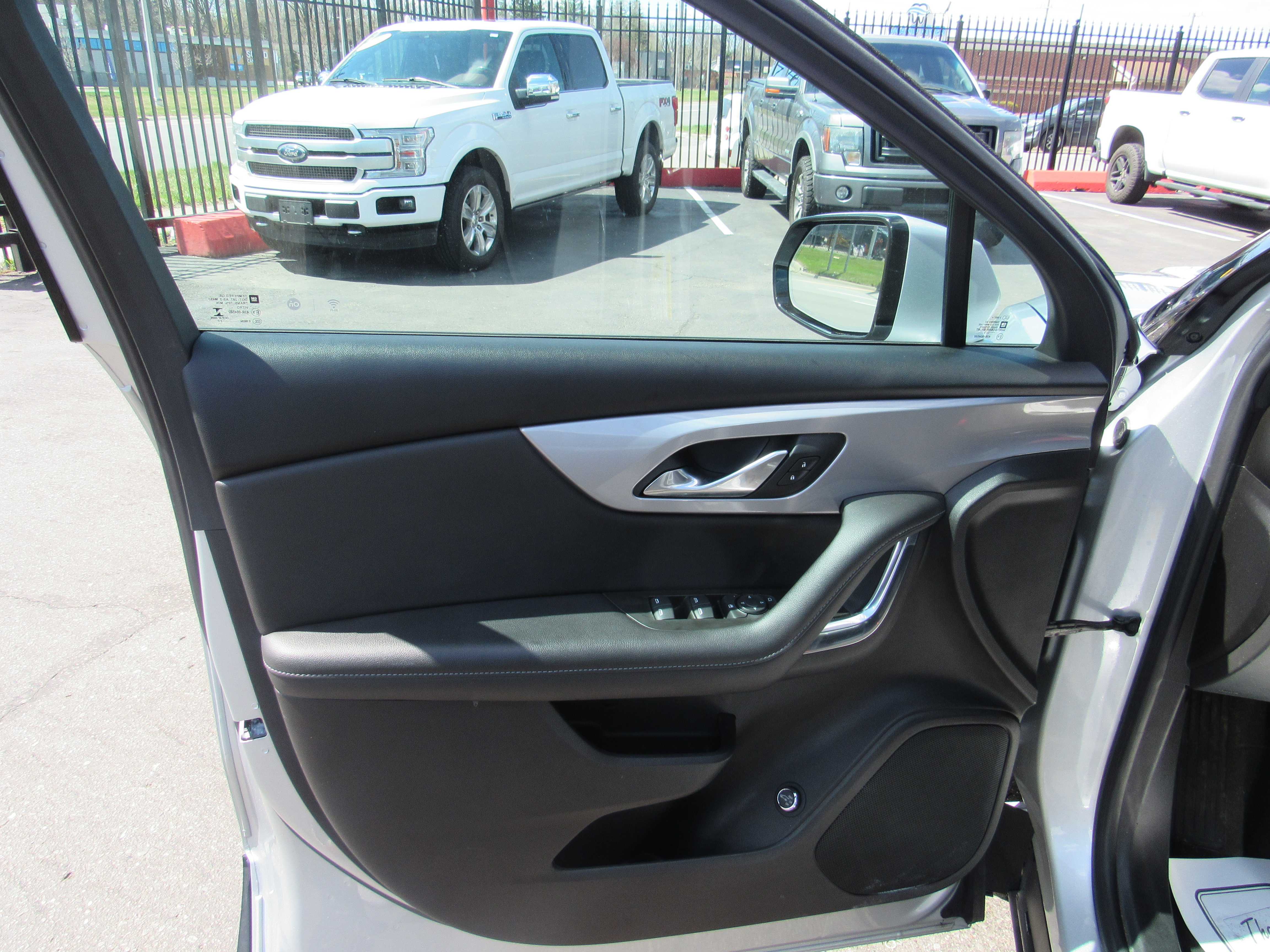 SILVER, 2022 CHEVROLET BLAZER Thumnail Image 6
