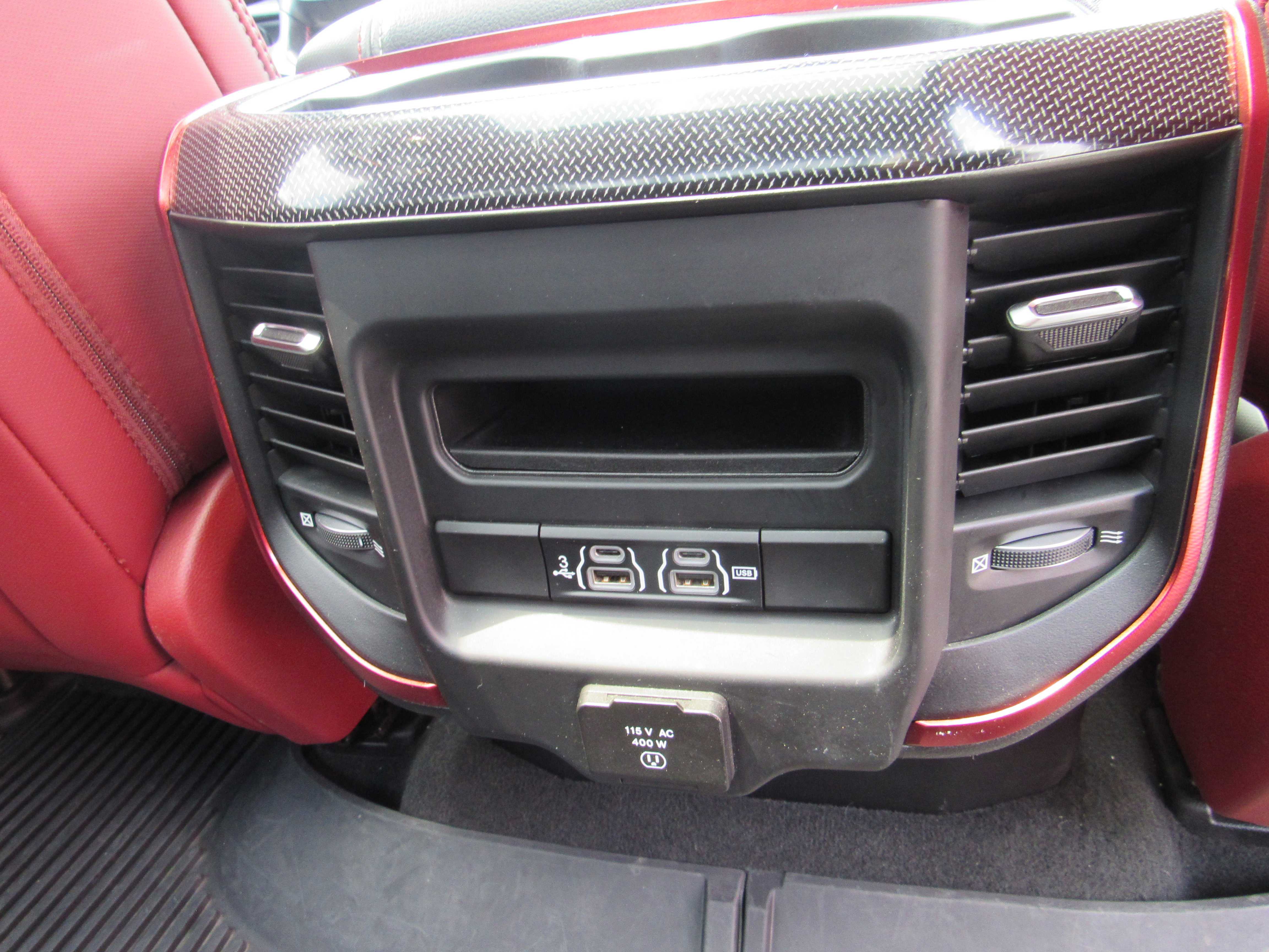 GREY, 2019 RAM 1500 CREW CAB Thumnail Image 11
