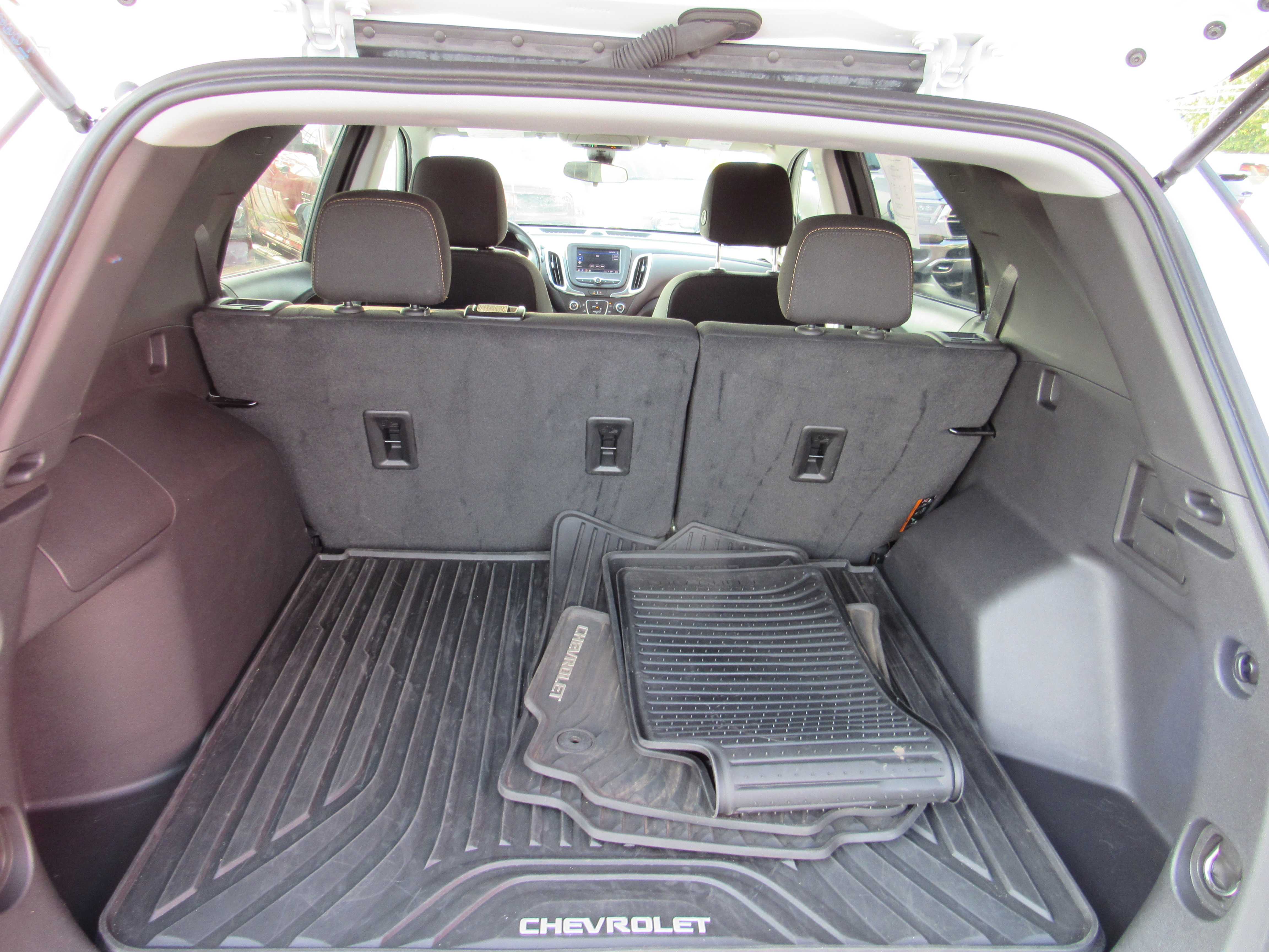 WHITE, 2024 CHEVROLET EQUINOX Thumnail Image 11