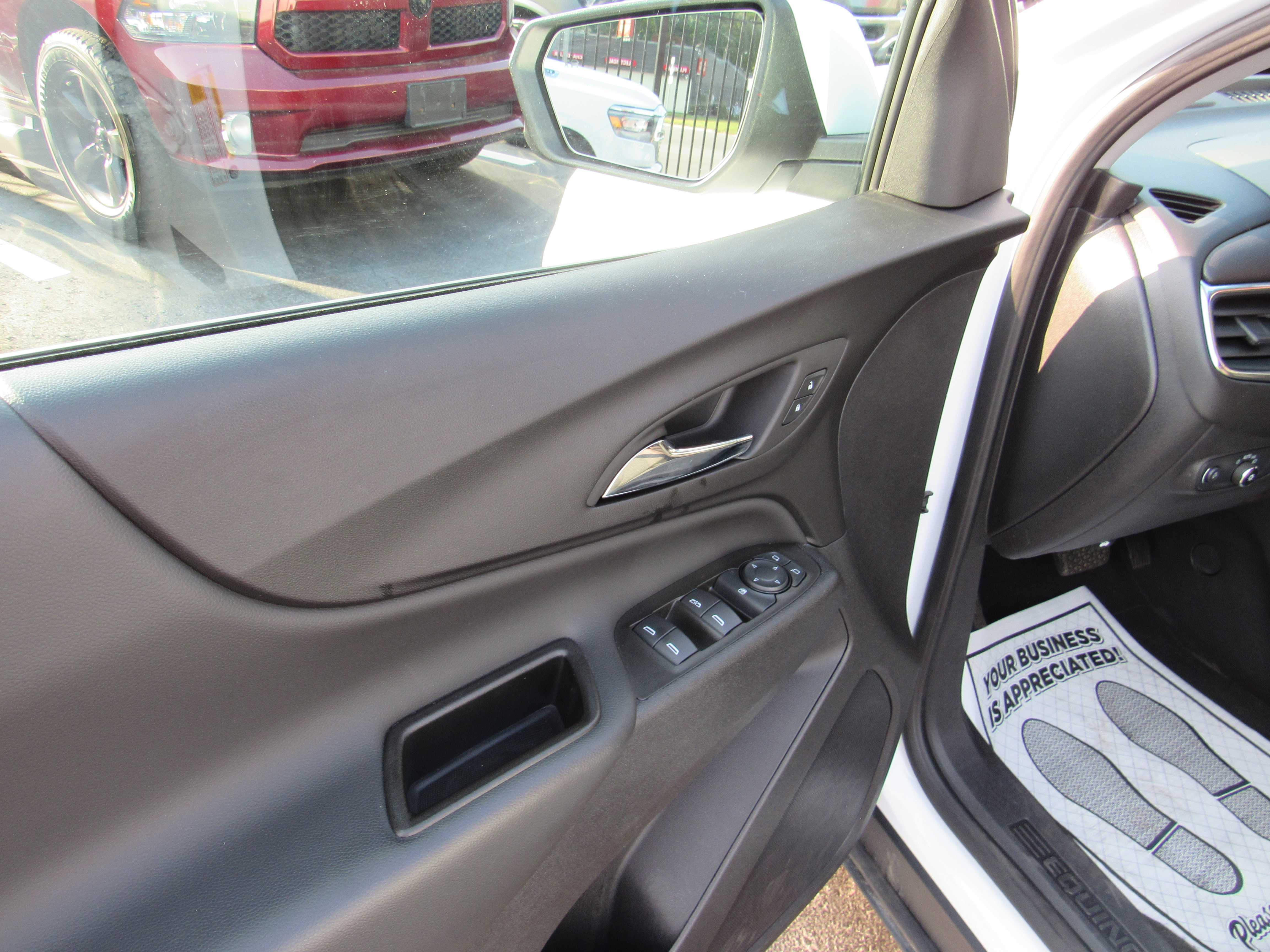 WHITE, 2024 CHEVROLET EQUINOX Thumnail Image 14
