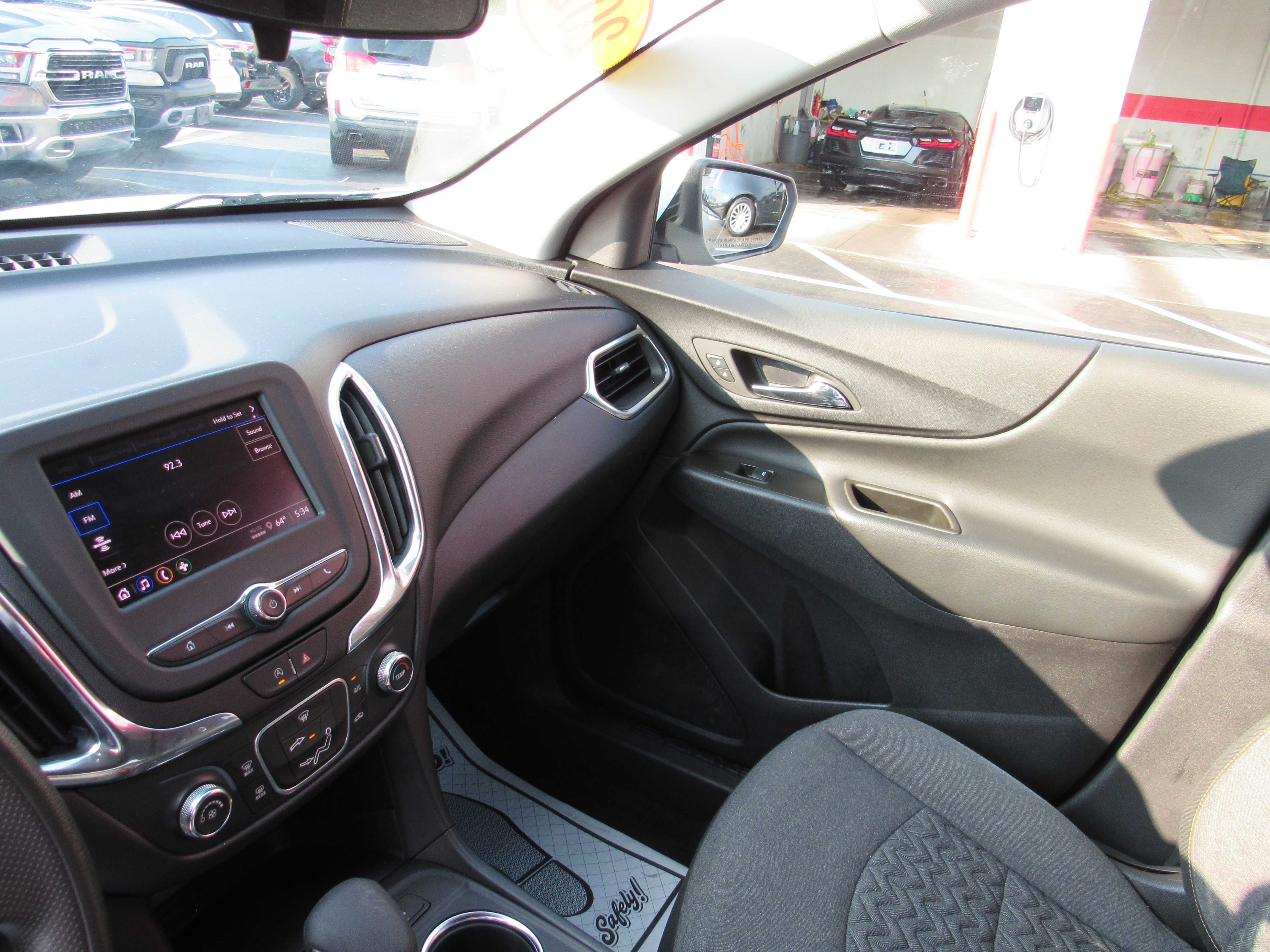 WHITE, 2024 CHEVROLET EQUINOX Thumnail Image 17