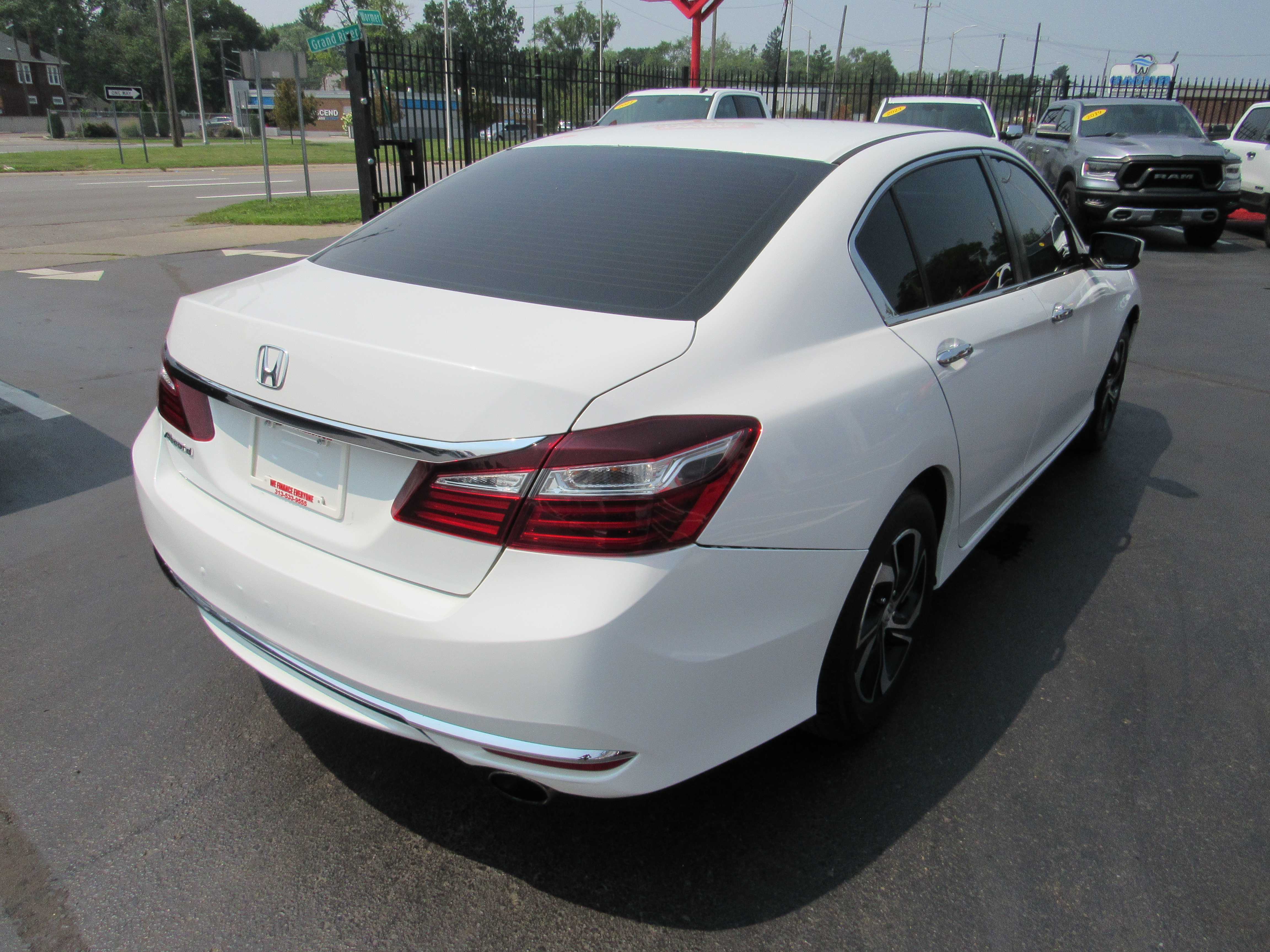 WHITE, 2017 HONDA ACCORD Thumnail Image 6