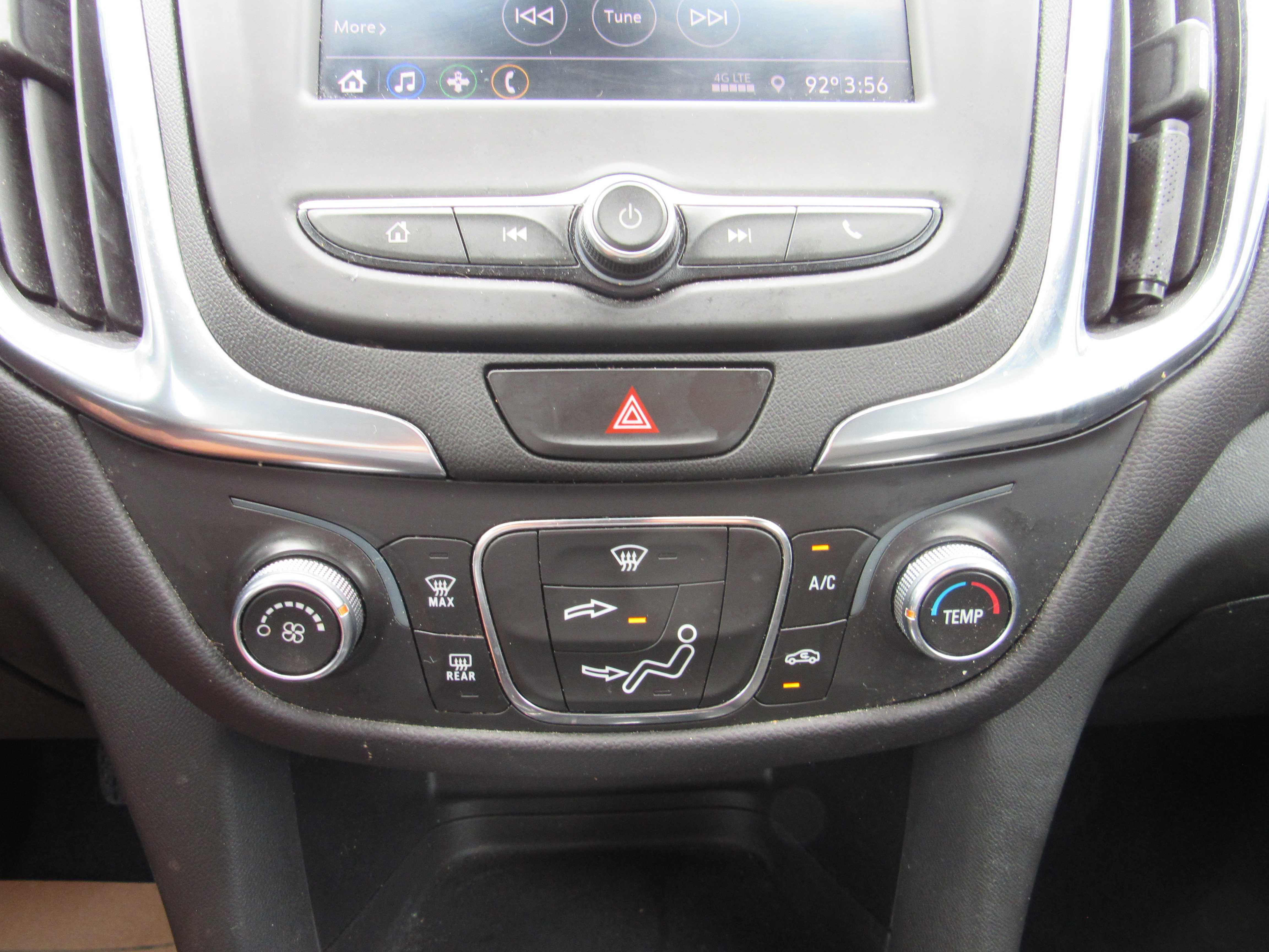 BLUE, 2021 CHEVROLET EQUINOX Thumnail Image 17