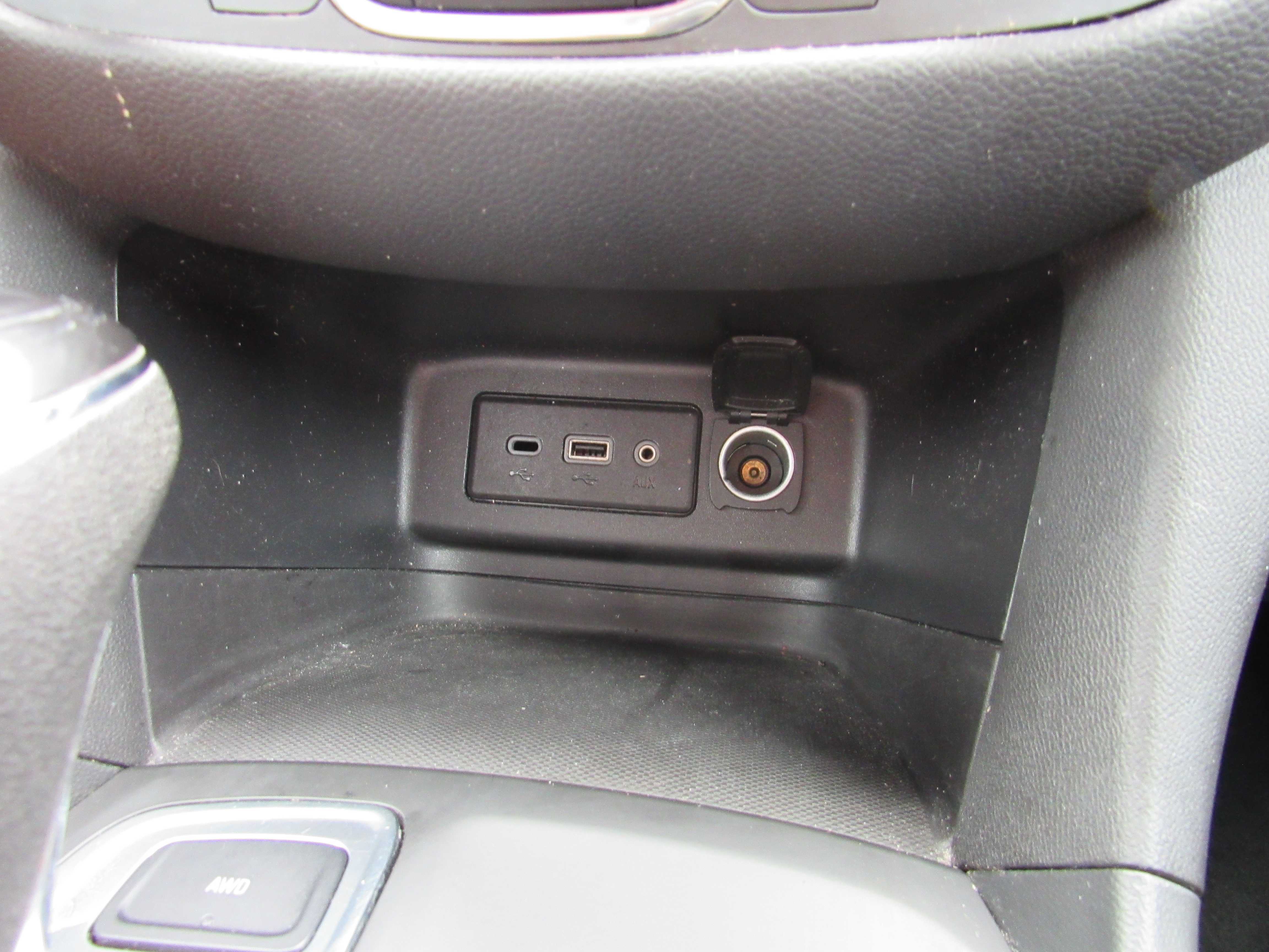 BLUE, 2021 CHEVROLET EQUINOX Thumnail Image 18