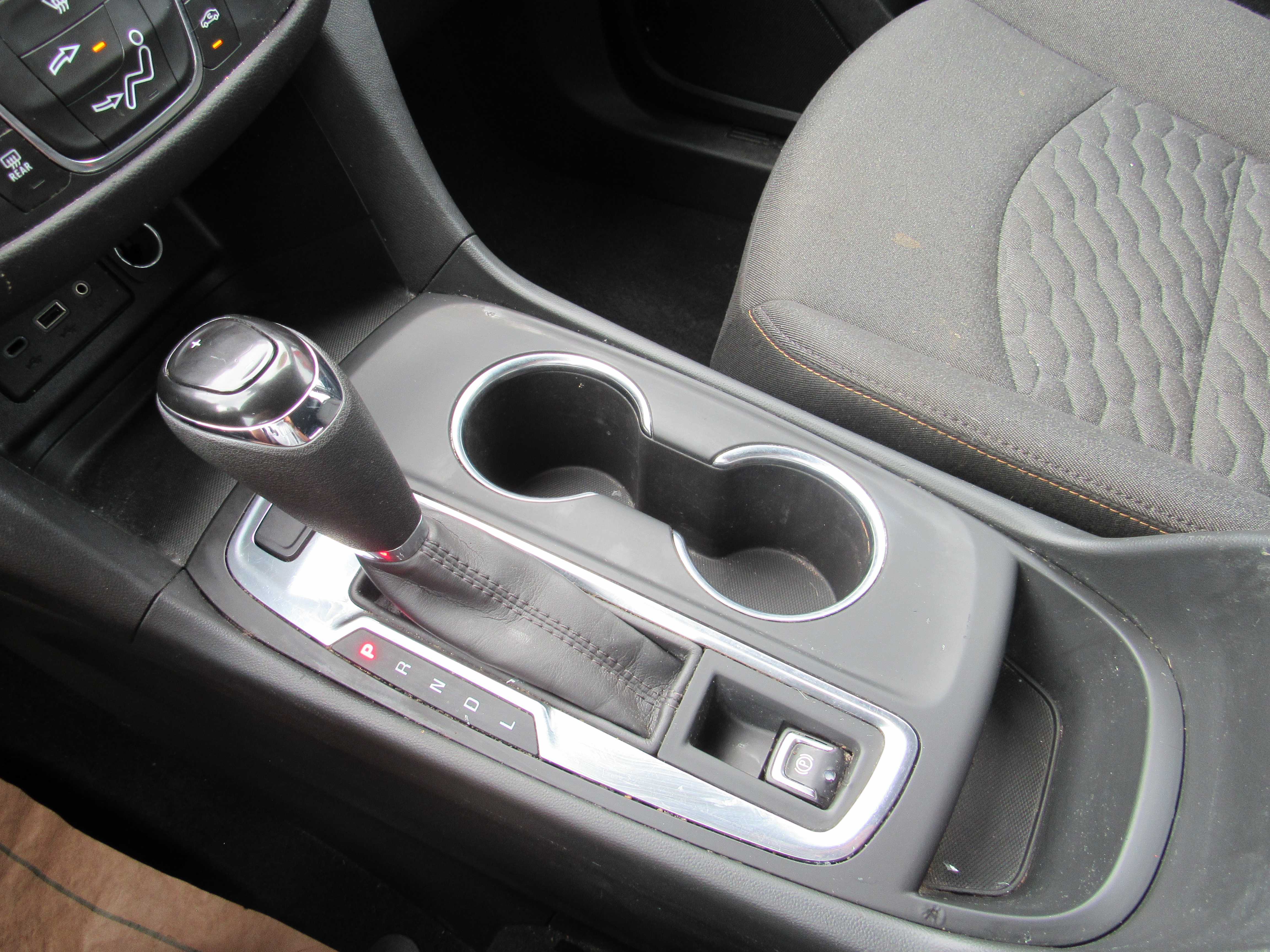 BLUE, 2021 CHEVROLET EQUINOX Thumnail Image 19