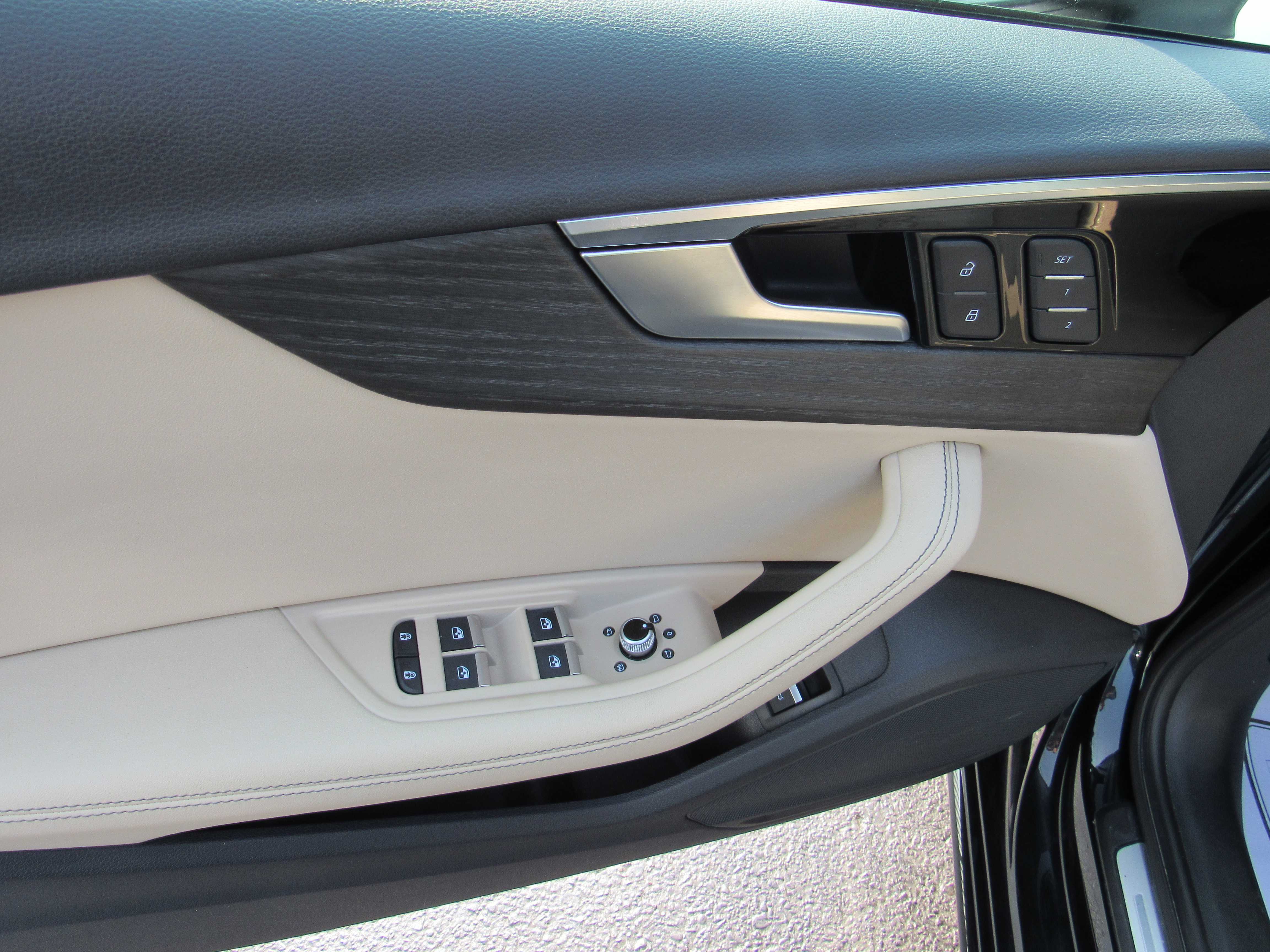 BLACK, 2022 AUDI A4 Thumnail Image 11