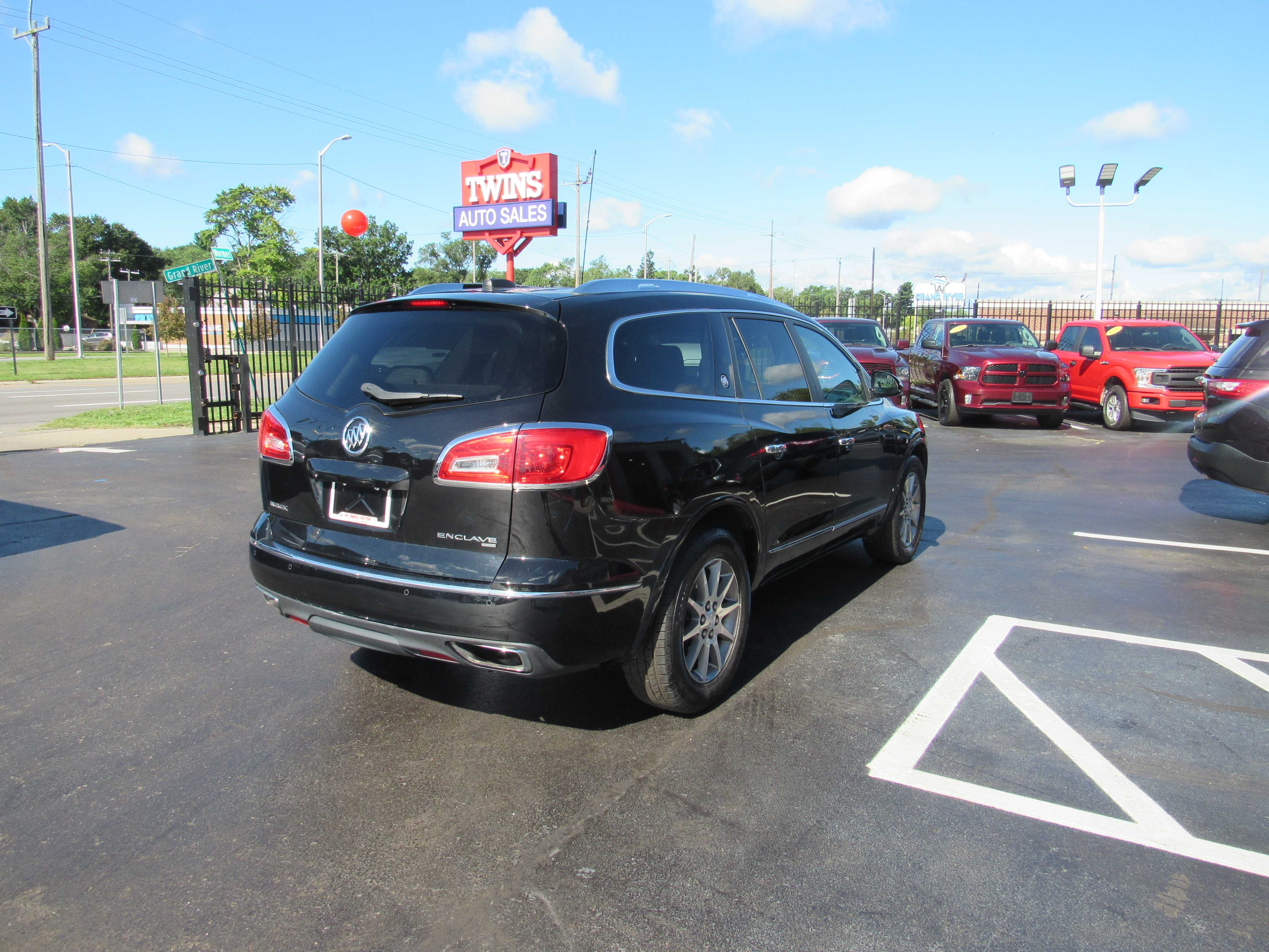 BLACK, 2017 BUICK ENCLAVE Thumnail Image 4