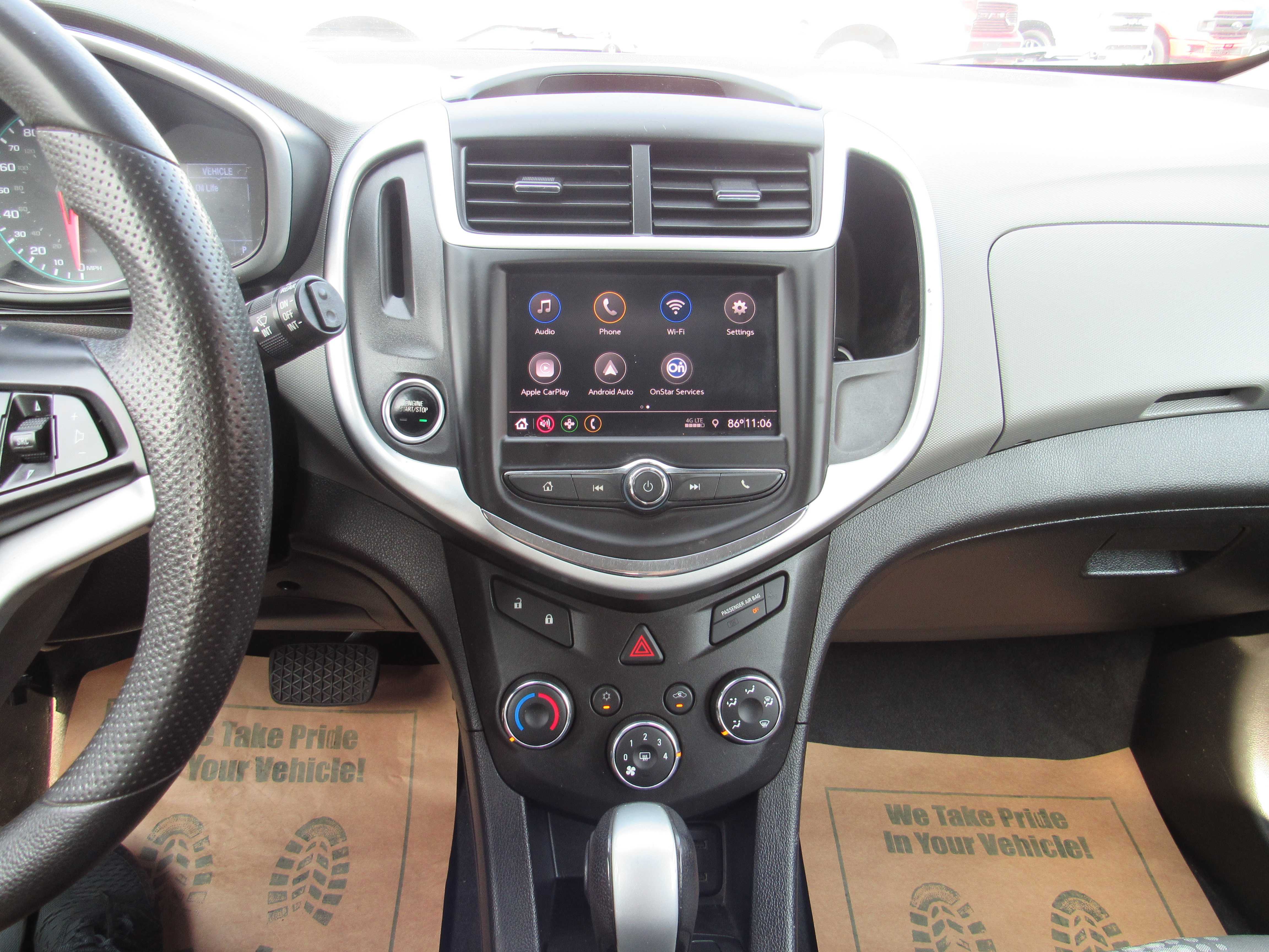 WHITE, 2020 CHEVROLET SONIC Thumnail Image 14