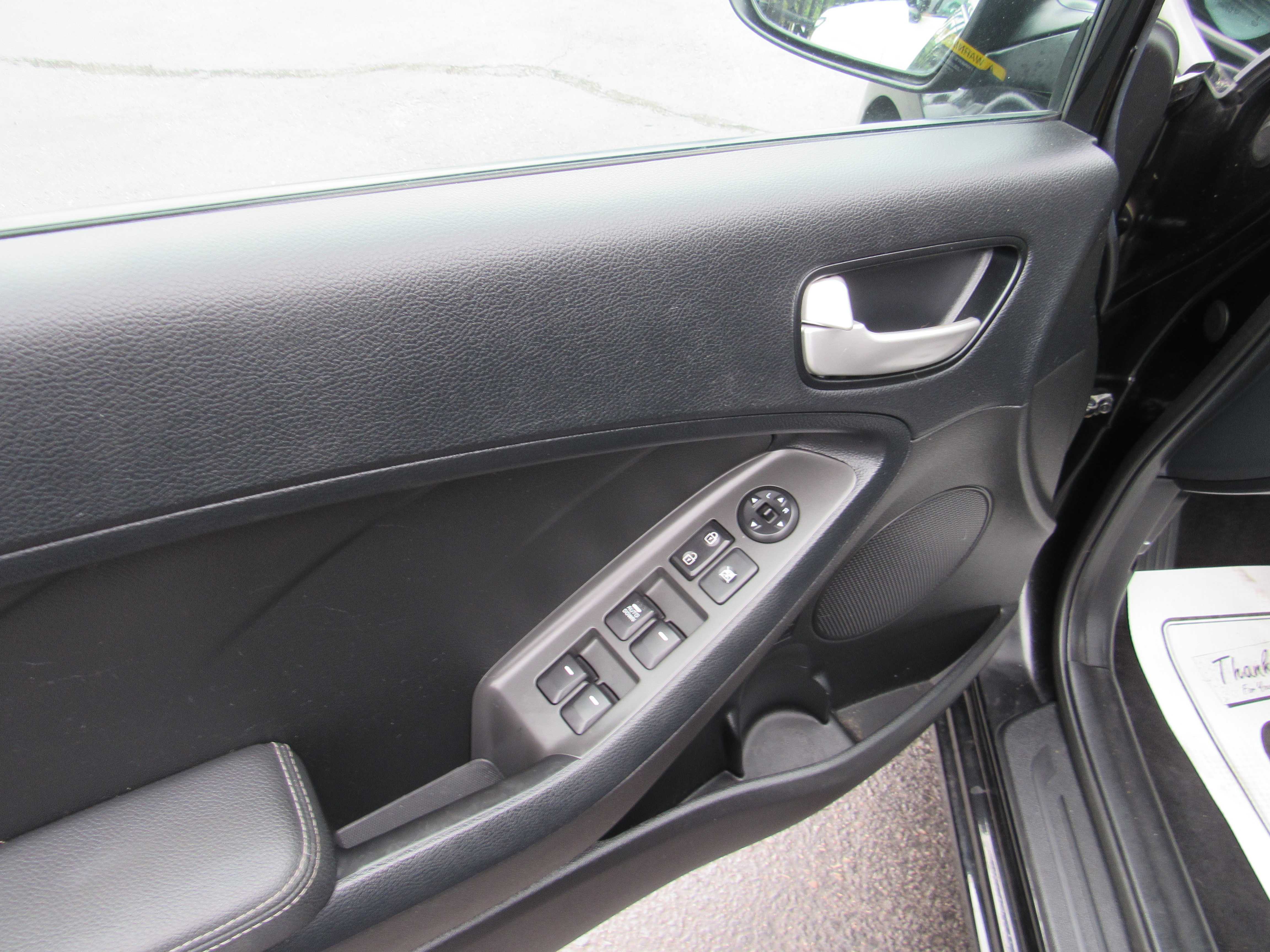 BLACK, 2017 KIA FORTE Thumnail Image 13