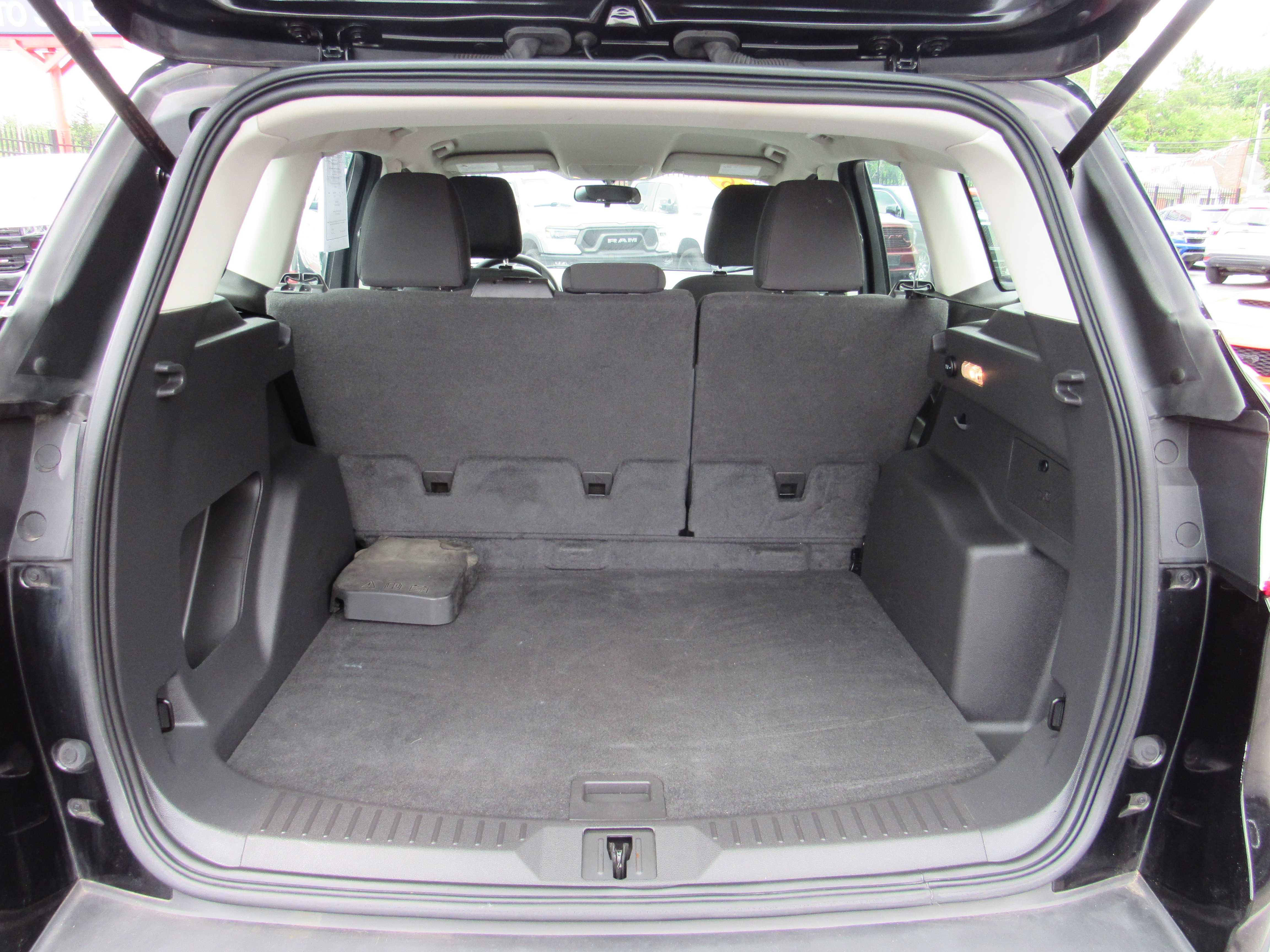 BLACK, 2016 FORD ESCAPE Thumnail Image 9