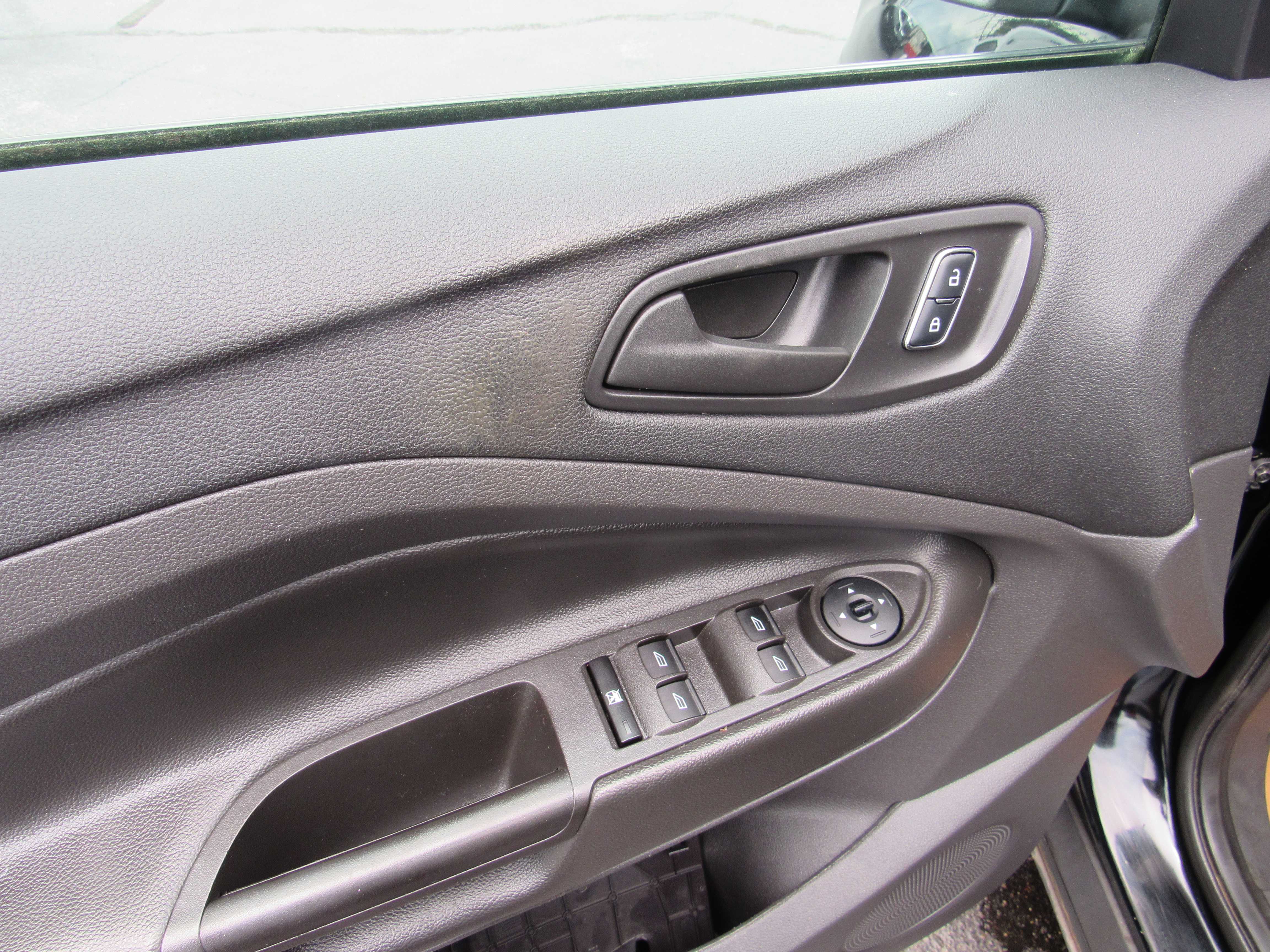 BLACK, 2016 FORD ESCAPE Thumnail Image 10