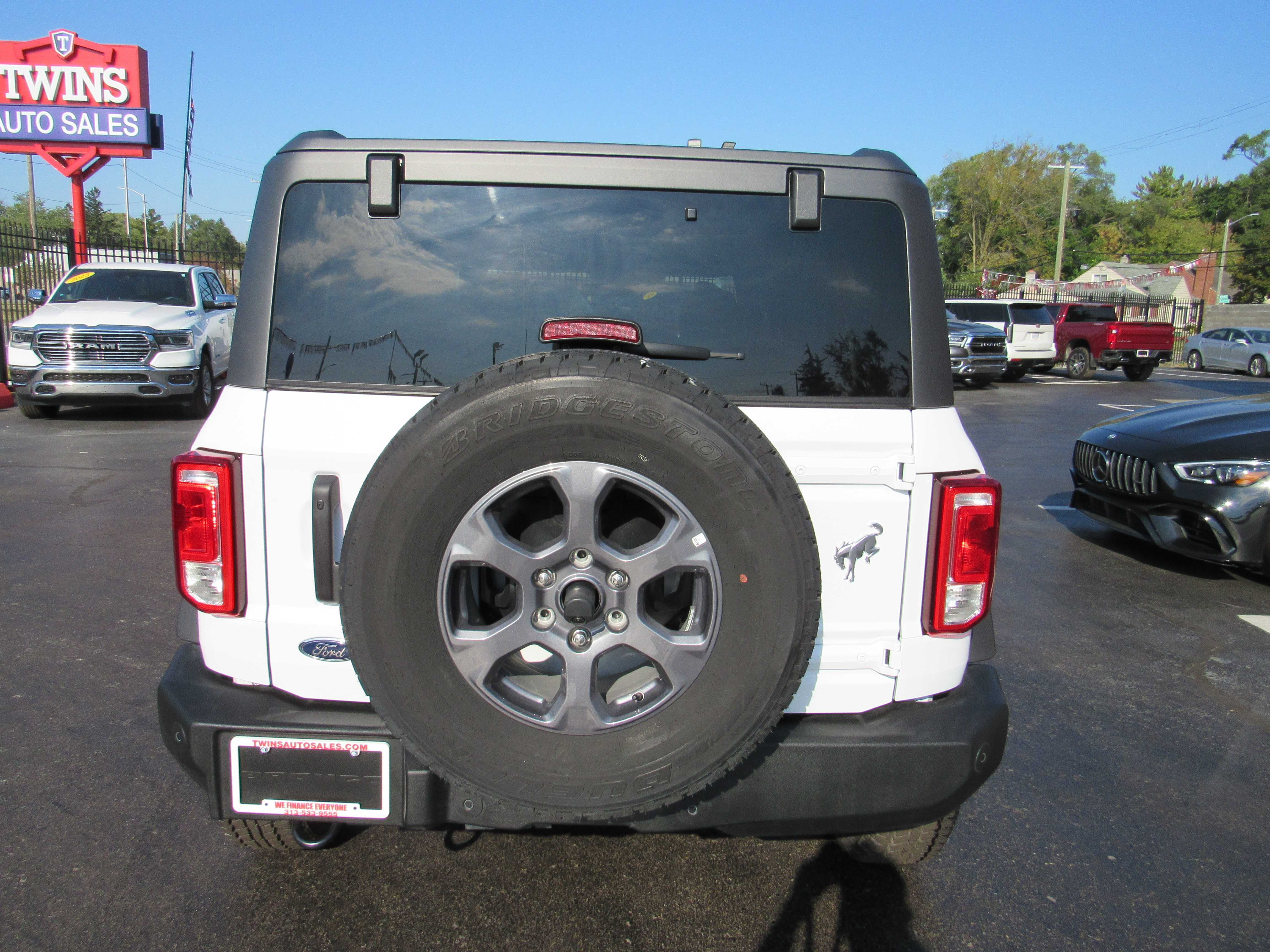 WHITE, 2025 FORD BRONCO Thumnail Image 7