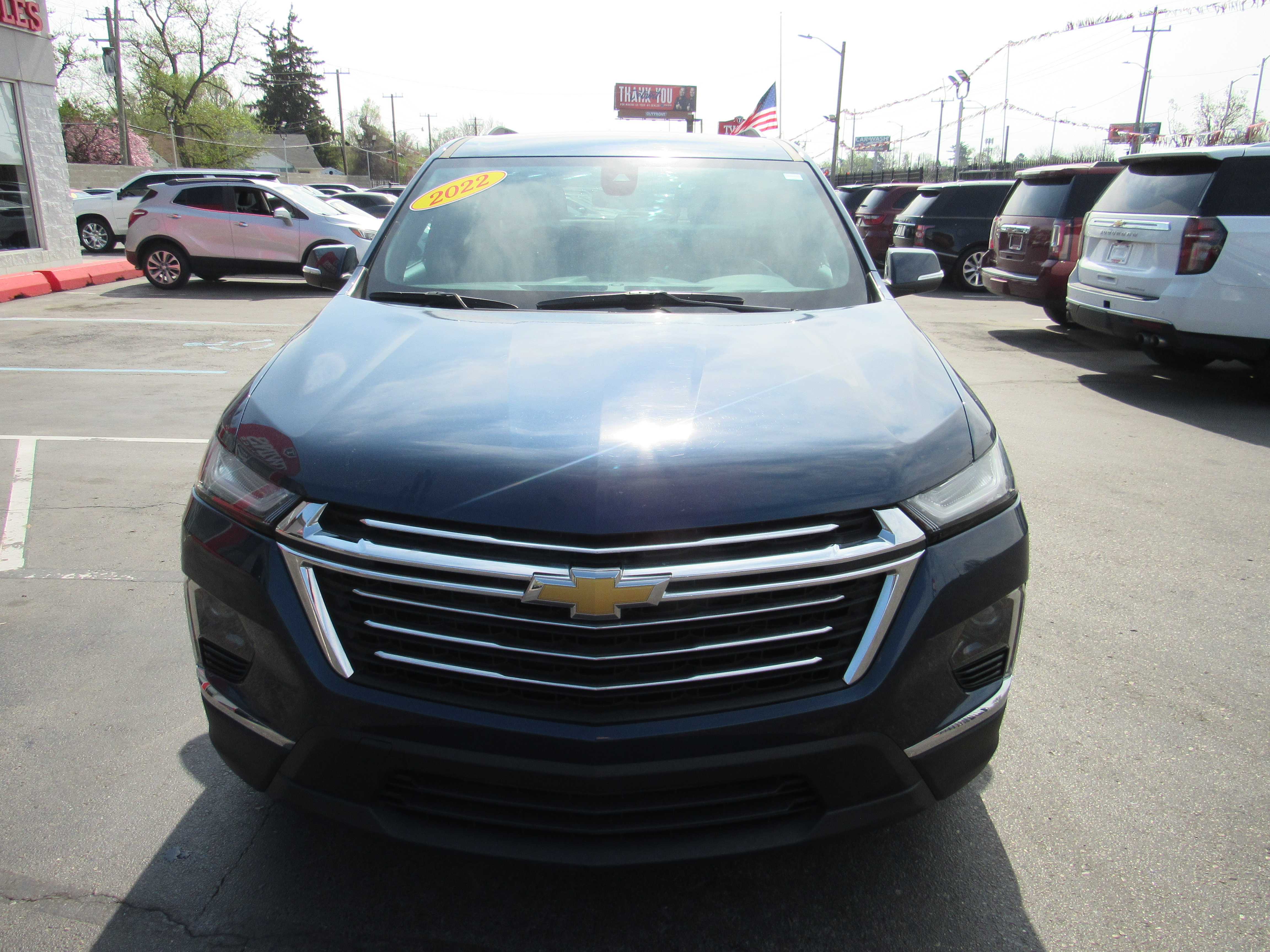 BLUE, 2022 CHEVROLET TRAVERSE Thumnail Image 3