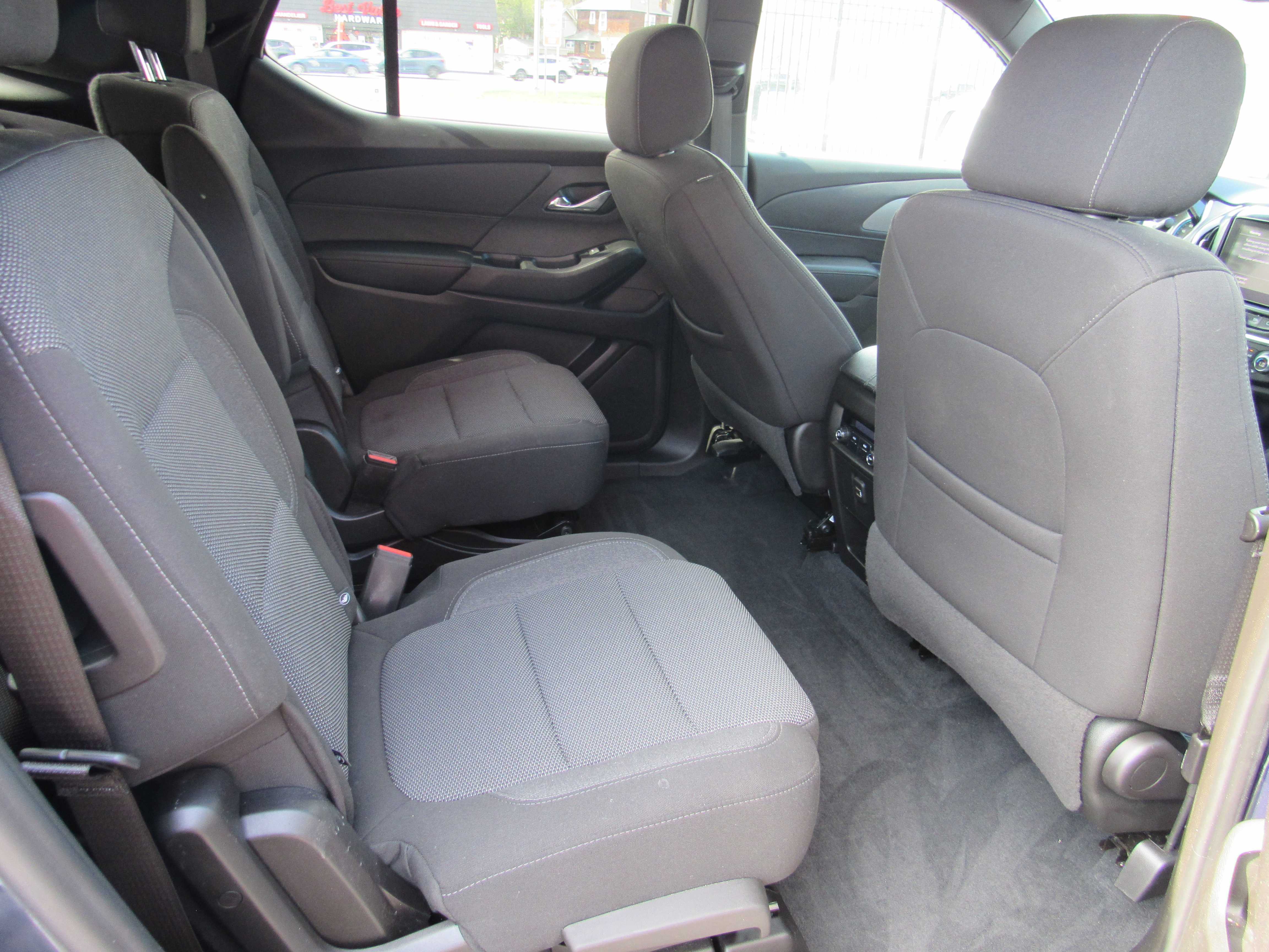BLUE, 2022 CHEVROLET TRAVERSE Thumnail Image 9