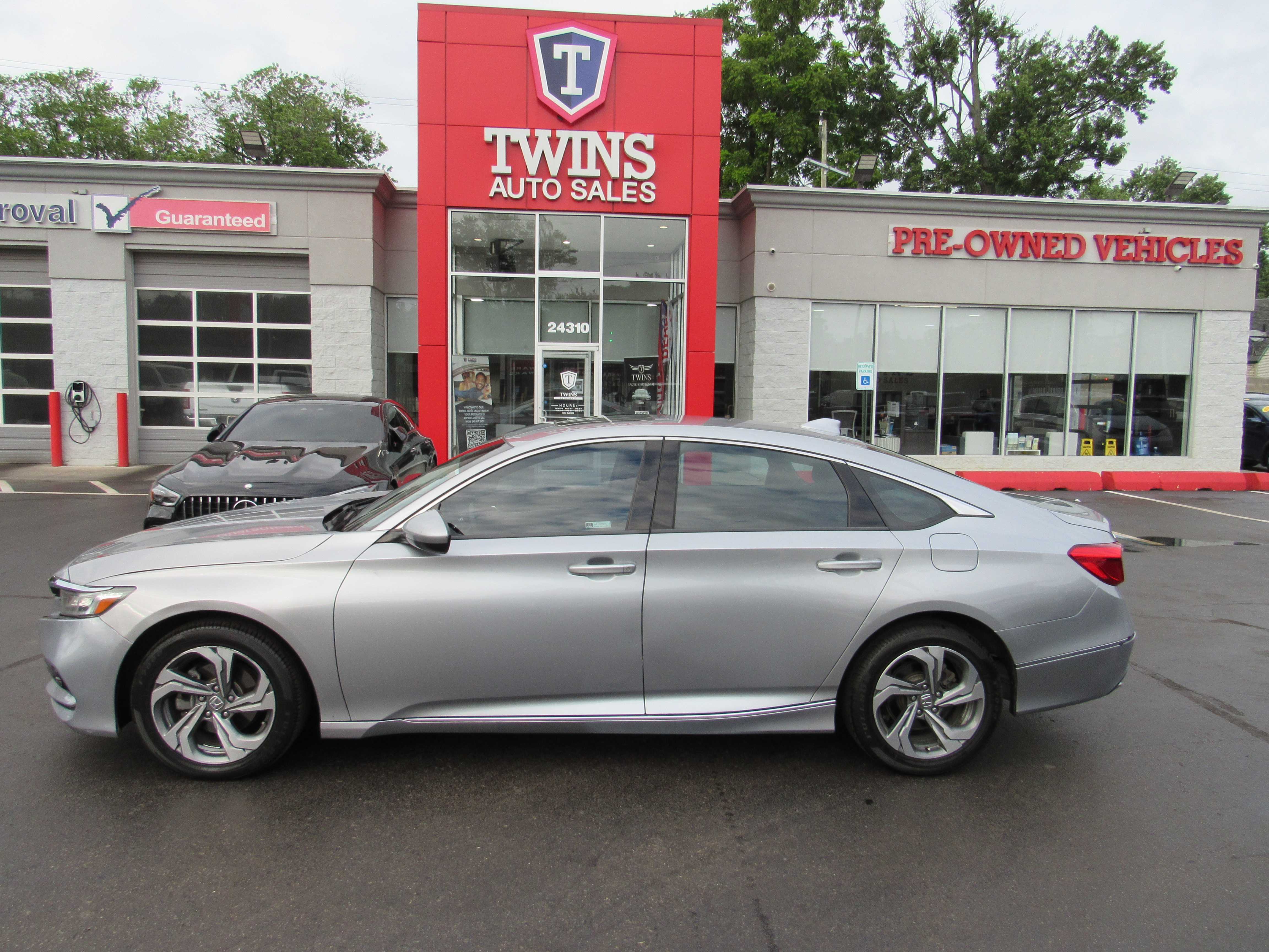 SILVER, 2019 HONDA ACCORD Thumnail Image 1