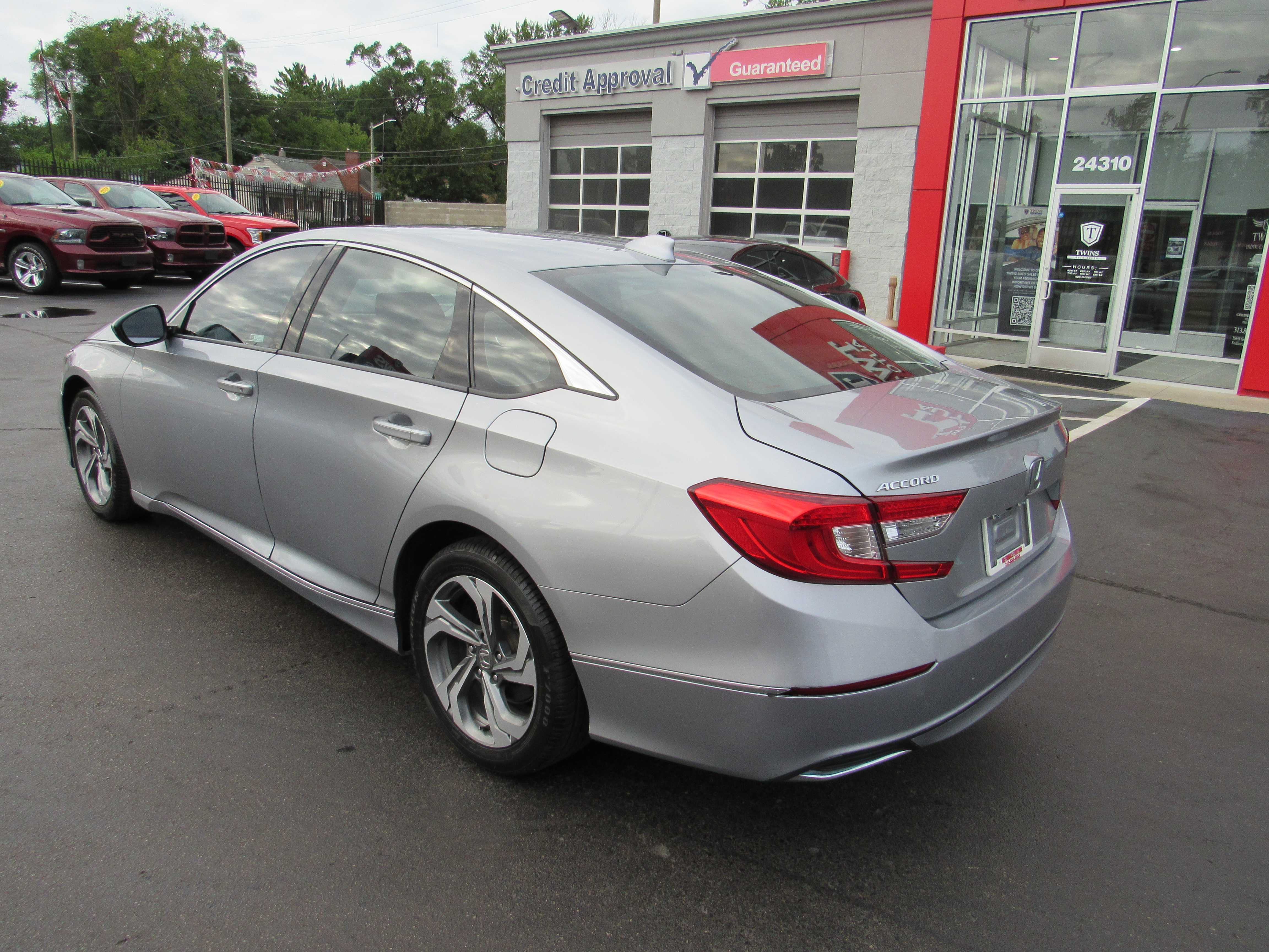 SILVER, 2019 HONDA ACCORD Thumnail Image 8