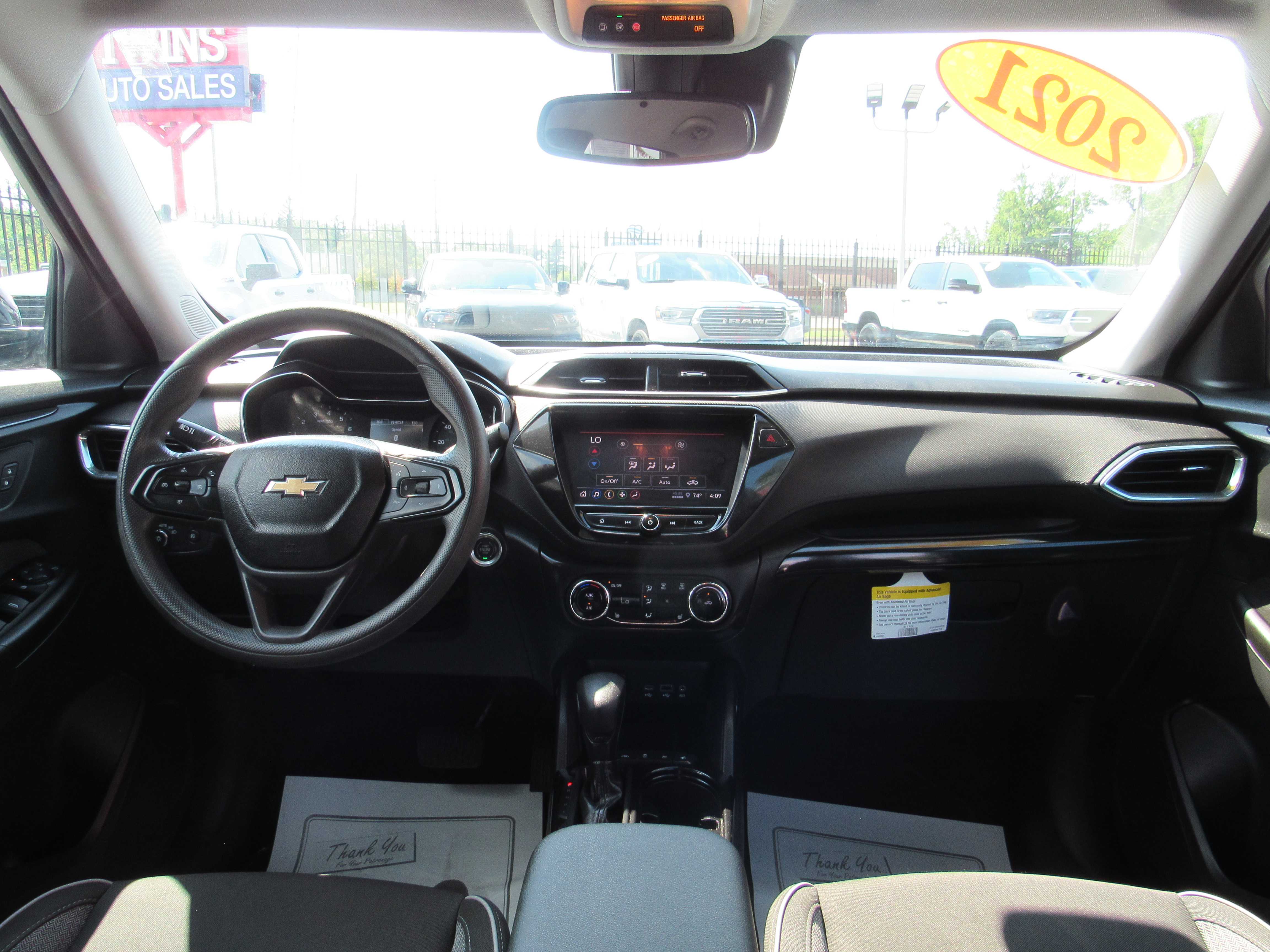 BLACK, 2021 CHEVROLET TRAILBLAZER Thumnail Image 24