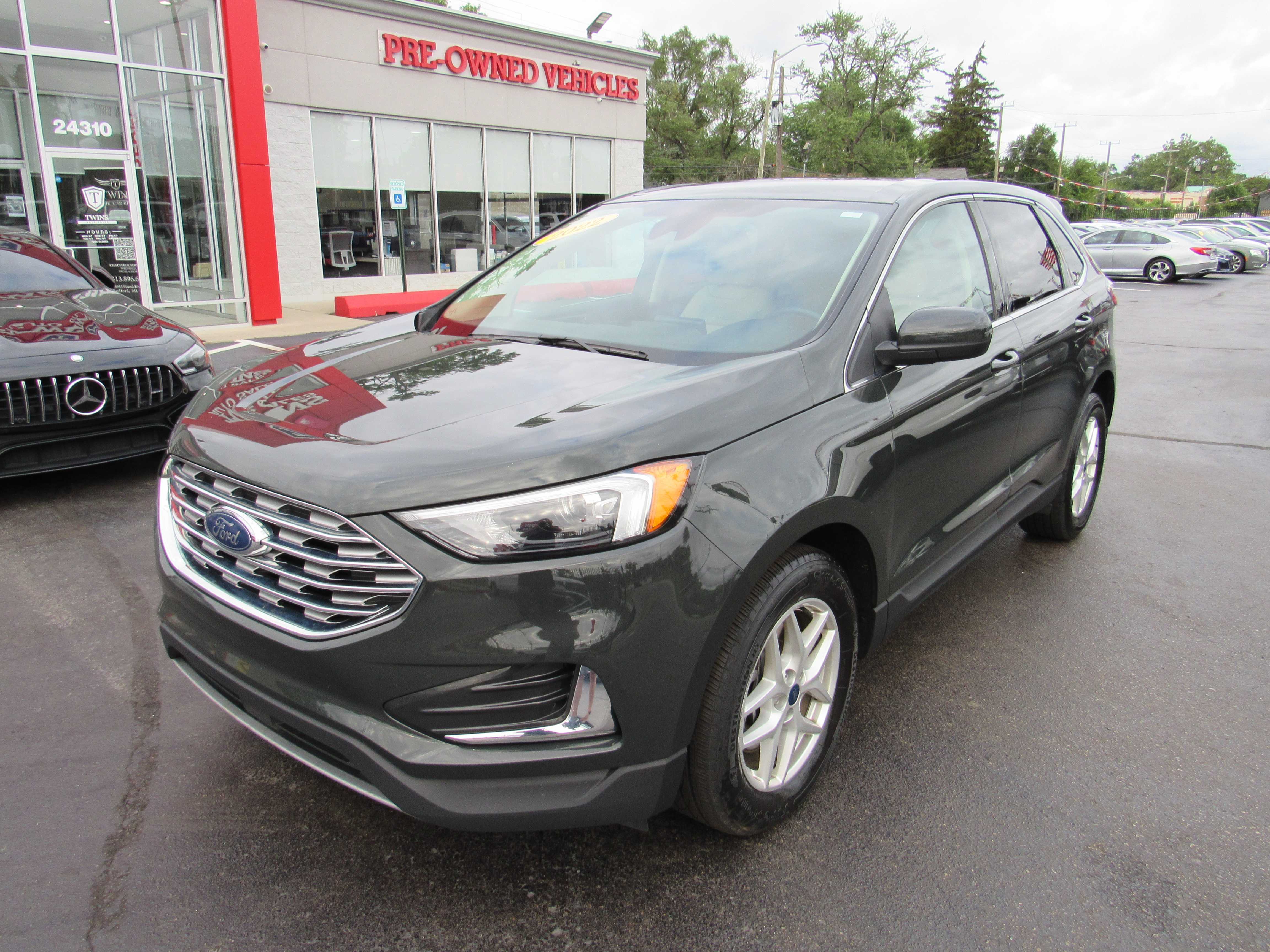GREEN, 2022 FORD EDGE Thumnail Image 2