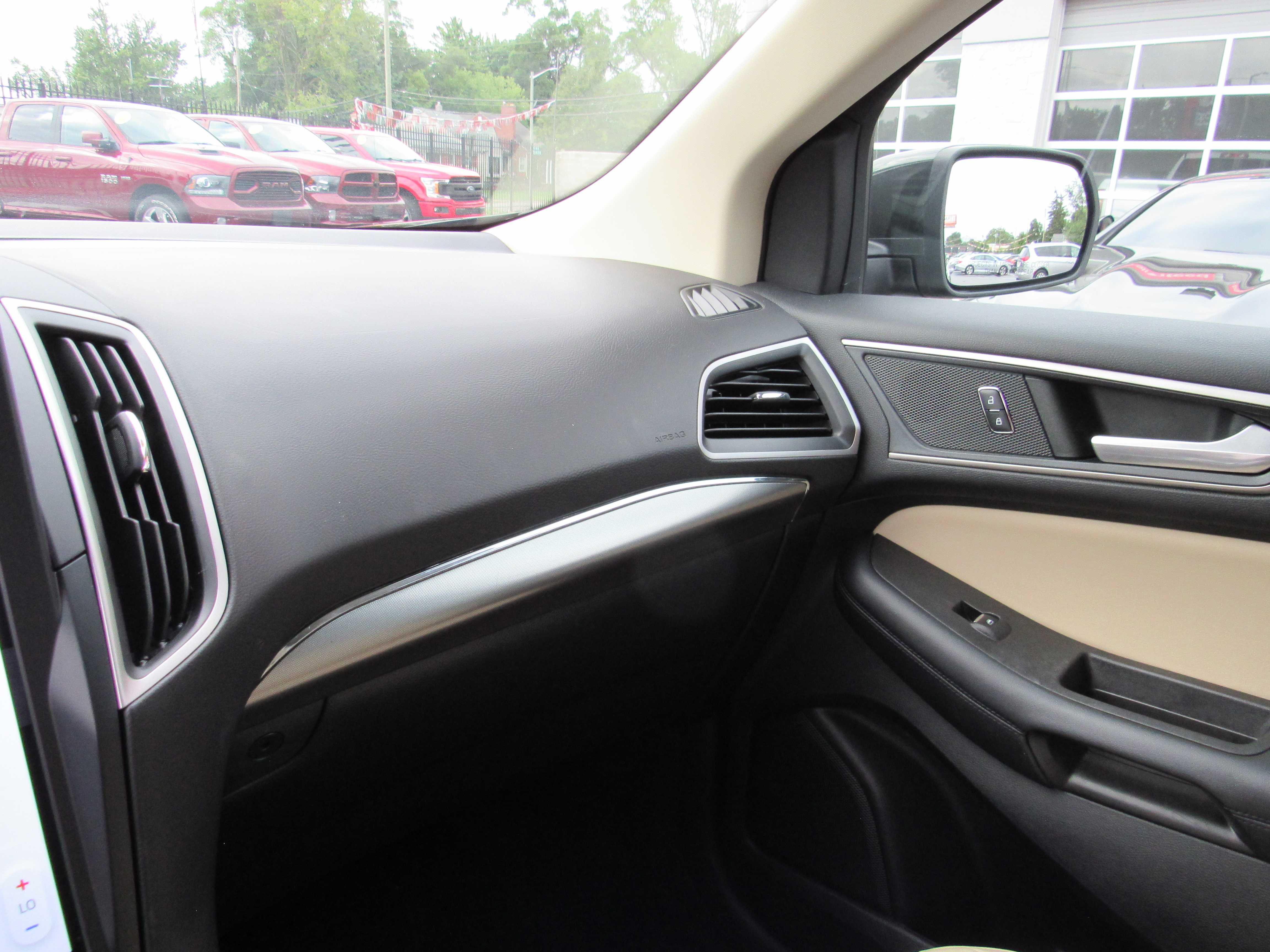 GREEN, 2022 FORD EDGE Thumnail Image 21