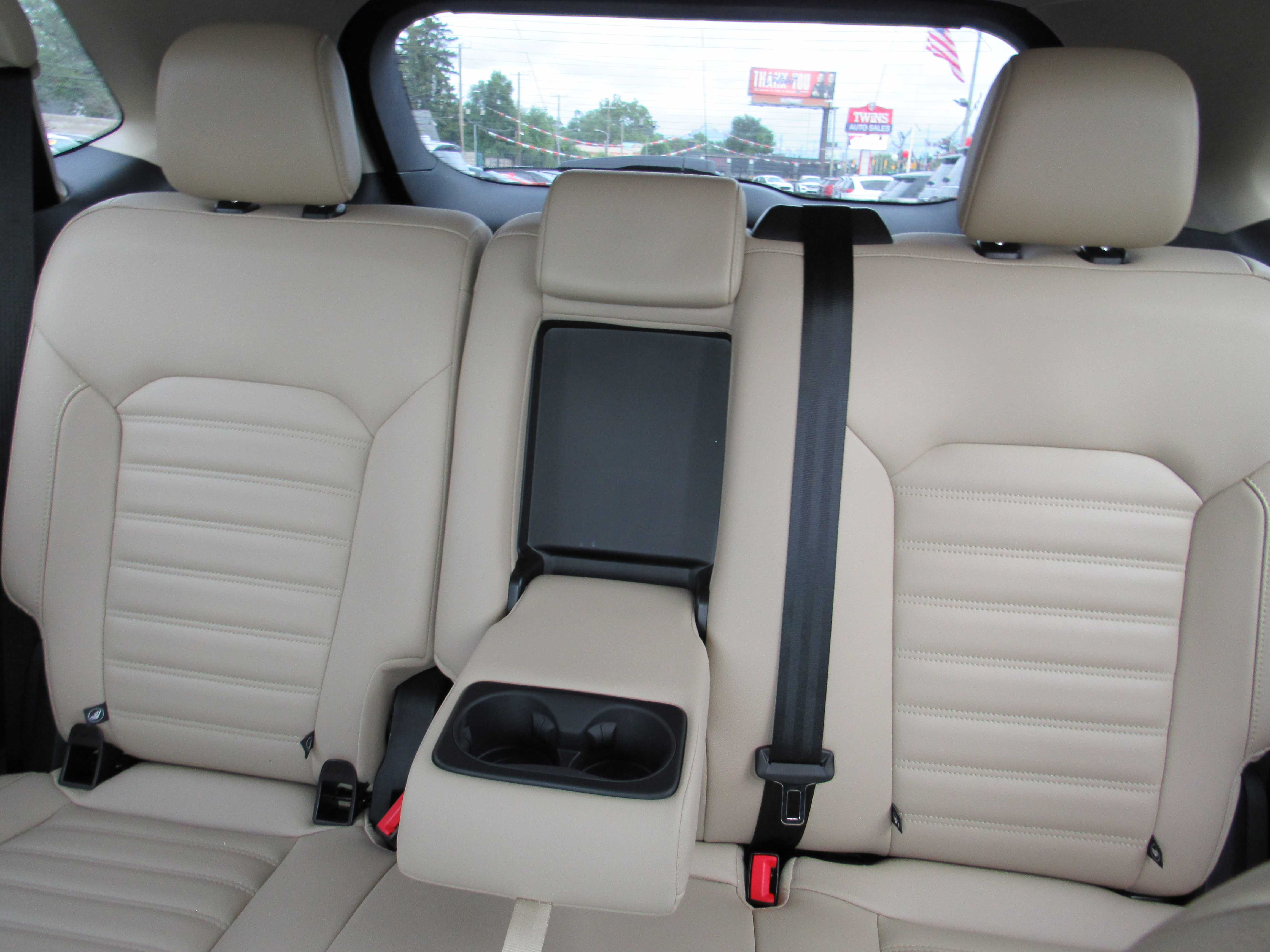 GREEN, 2022 FORD EDGE Thumnail Image 22