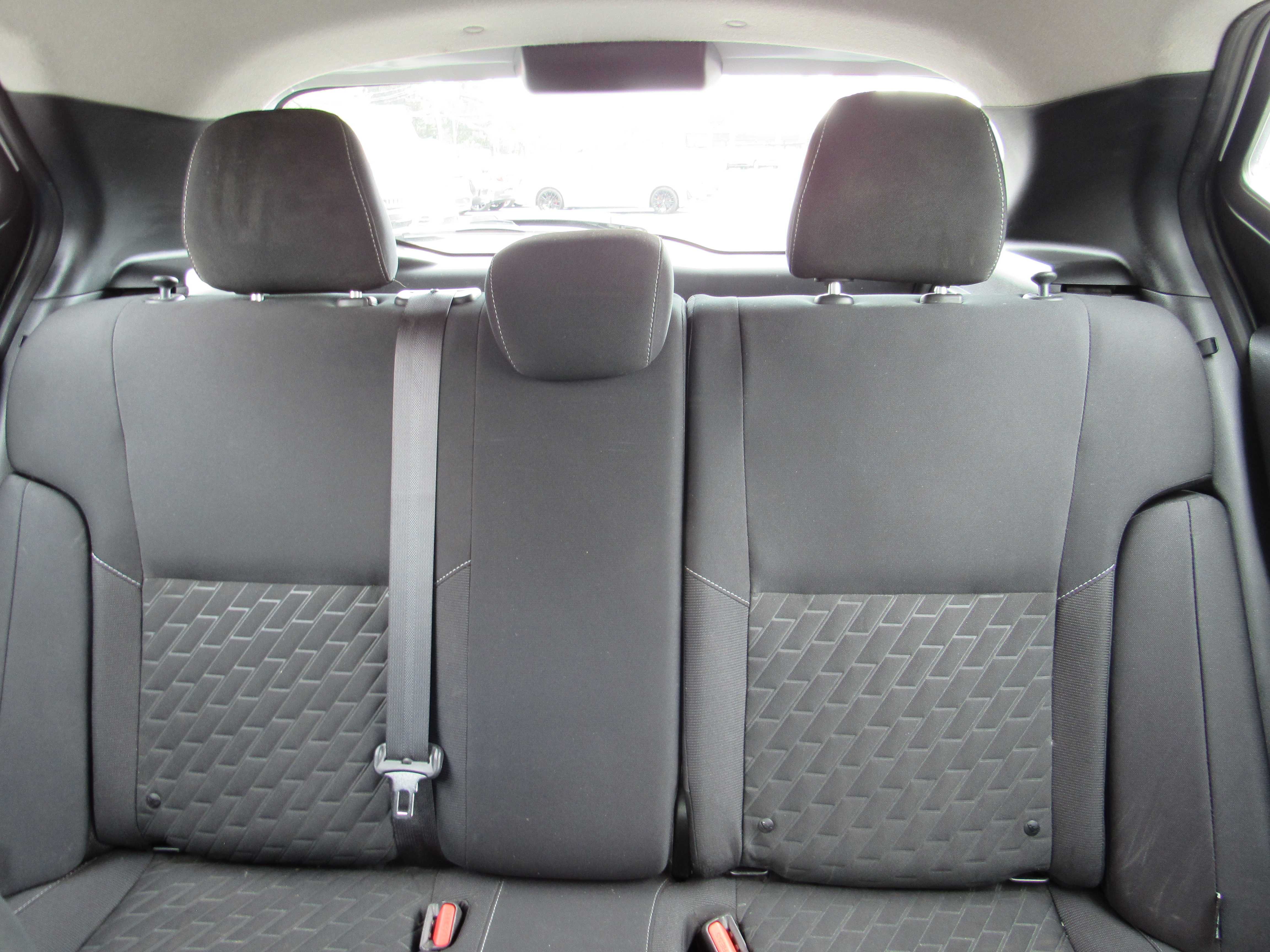 WHITE, 2021 NISSAN KICKS Thumnail Image 17