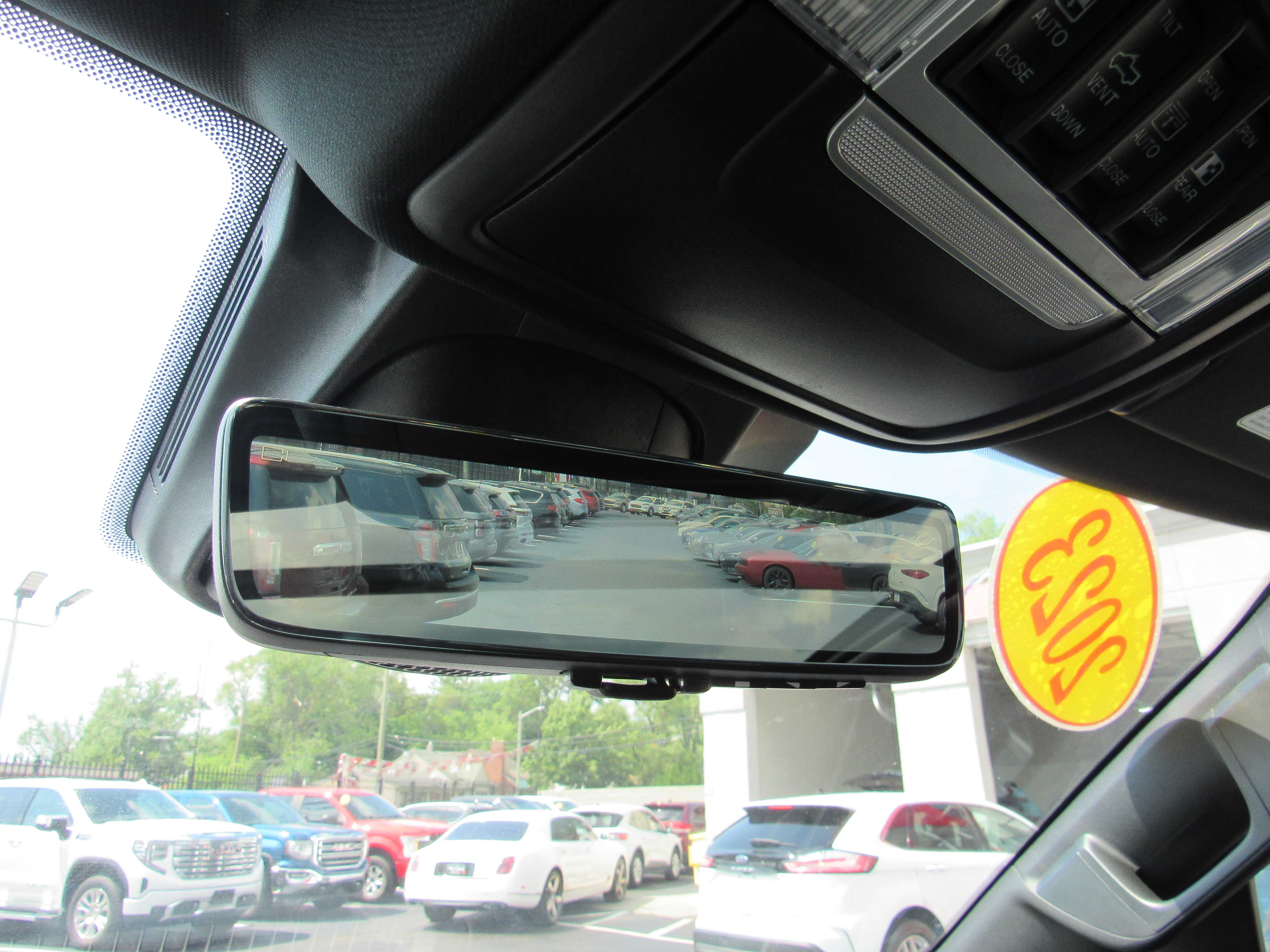 WHITE, 2023 RAM 1500 CREW CAB Thumnail Image 18