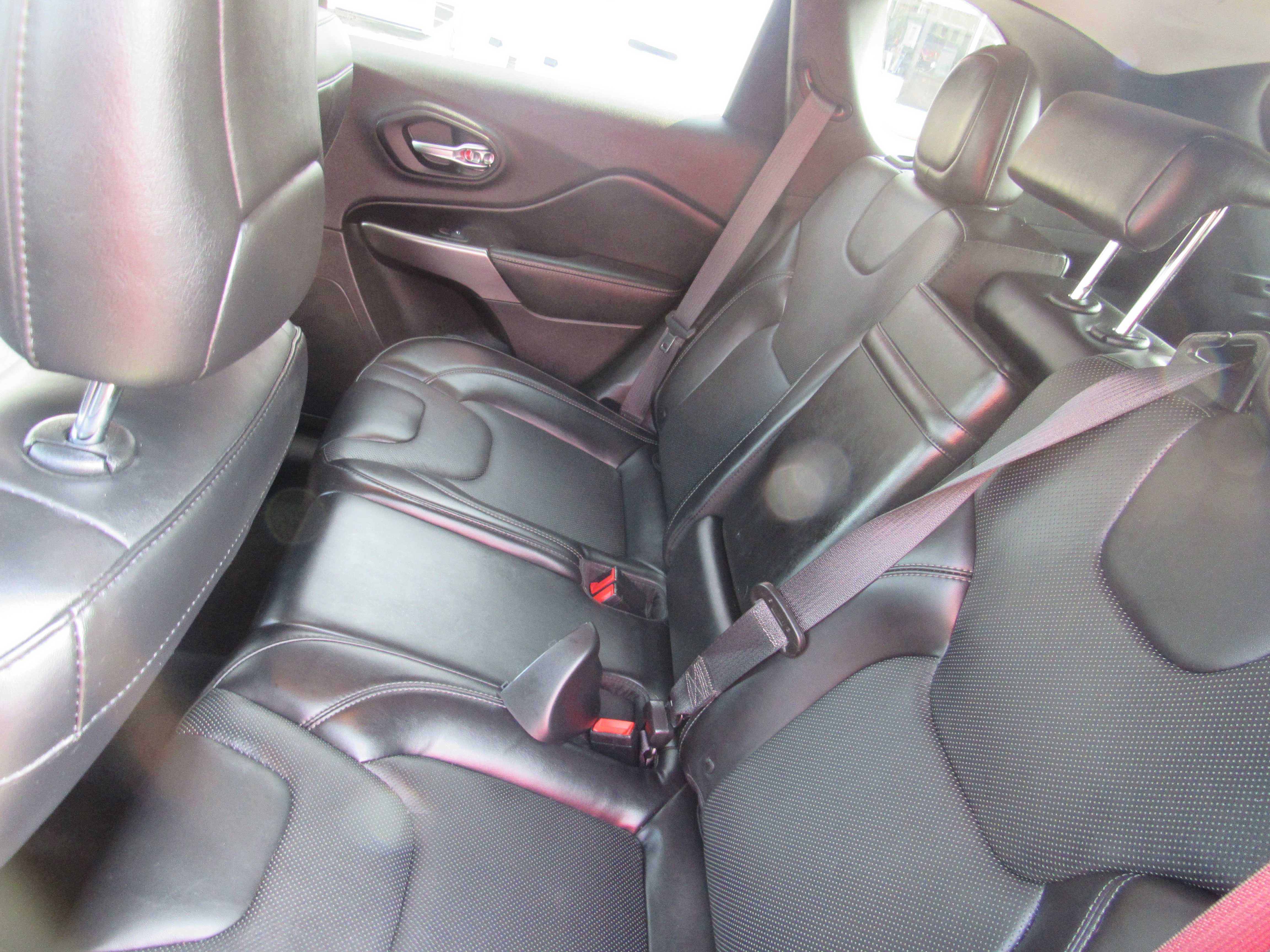 GREY, 2019 JEEP CHEROKEE Thumnail Image 11