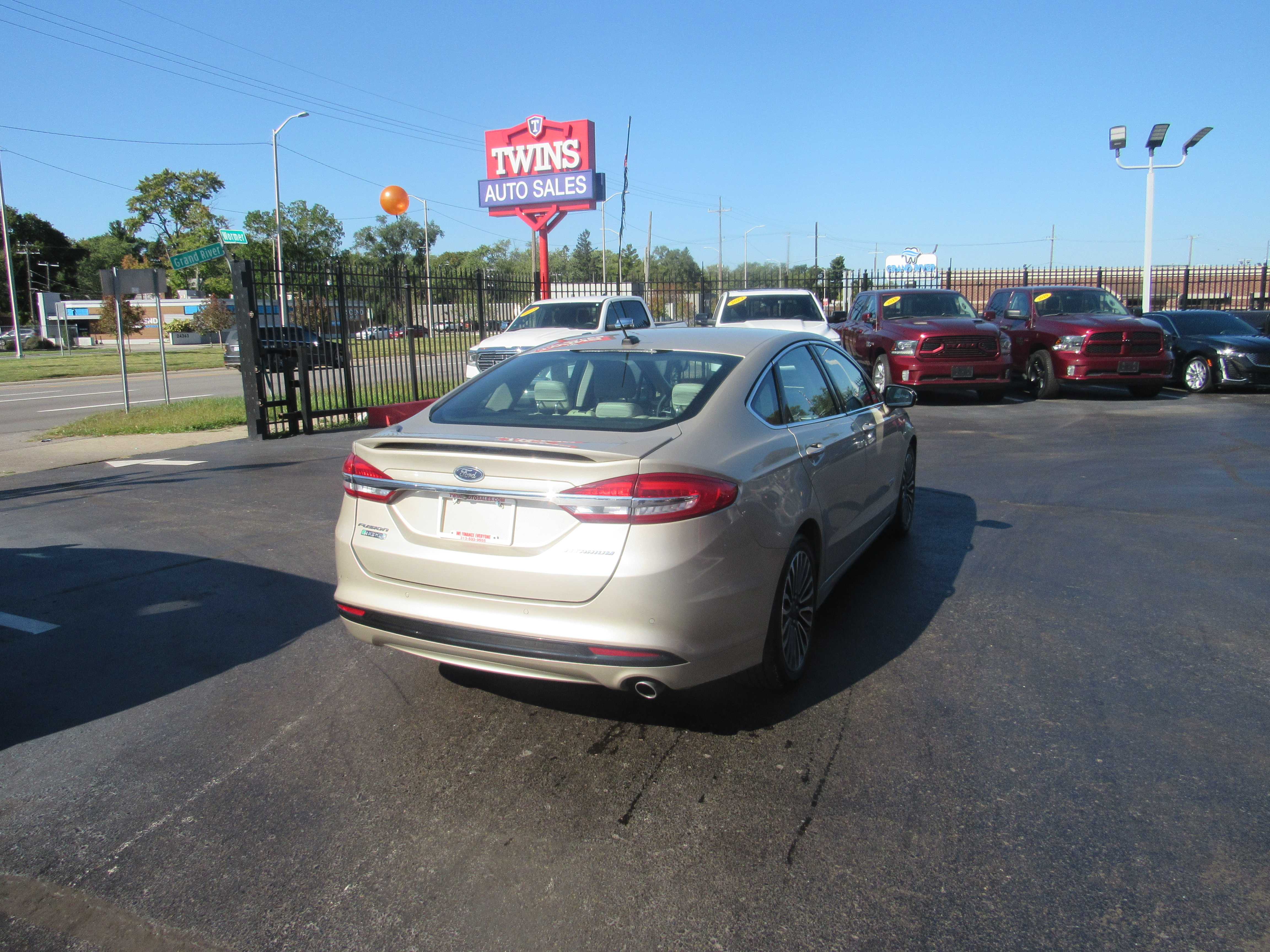 GOLD, 2017 FORD FUSION ENERGI Thumnail Image 4