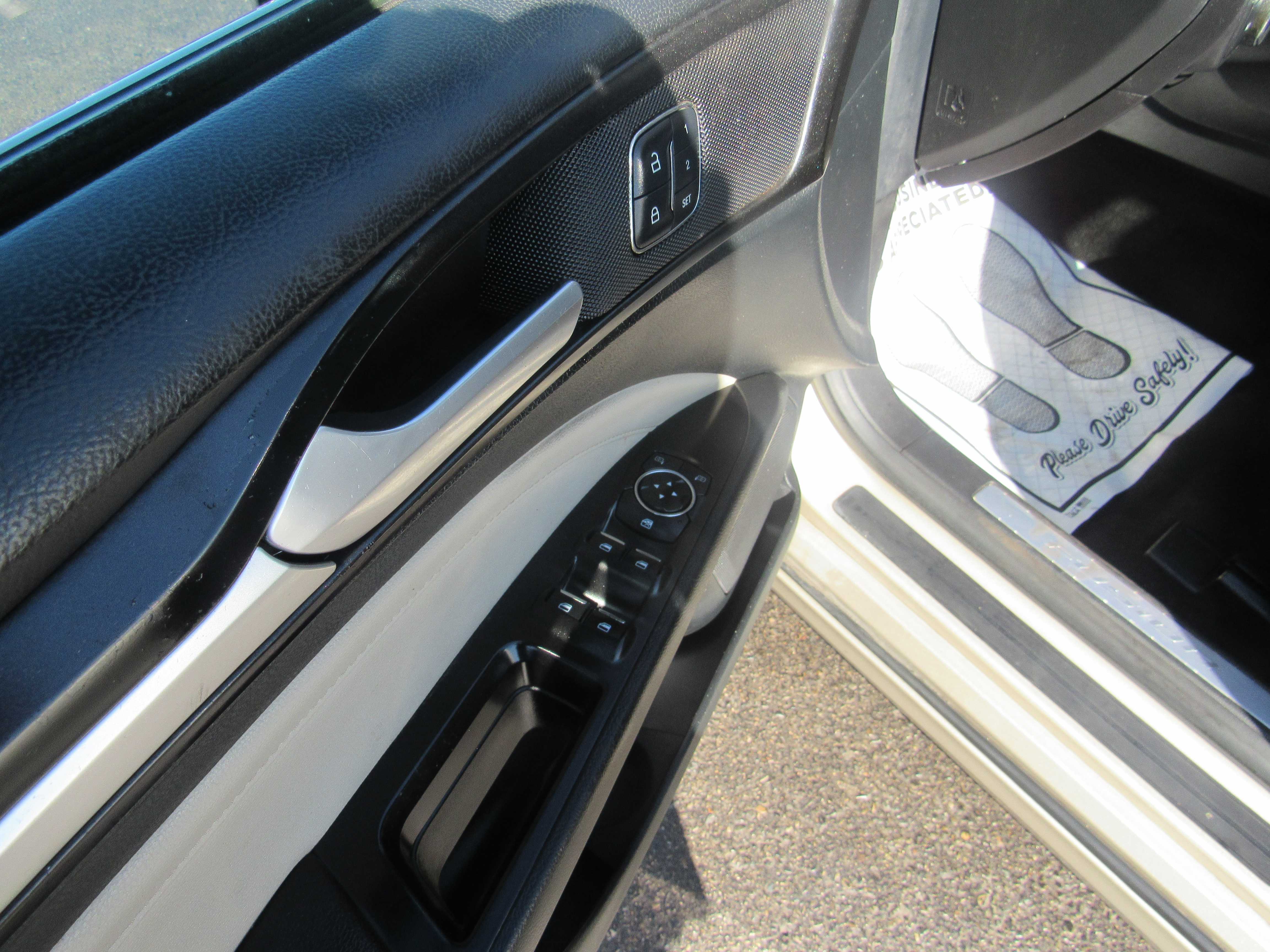 GOLD, 2017 FORD FUSION ENERGI Thumnail Image 8