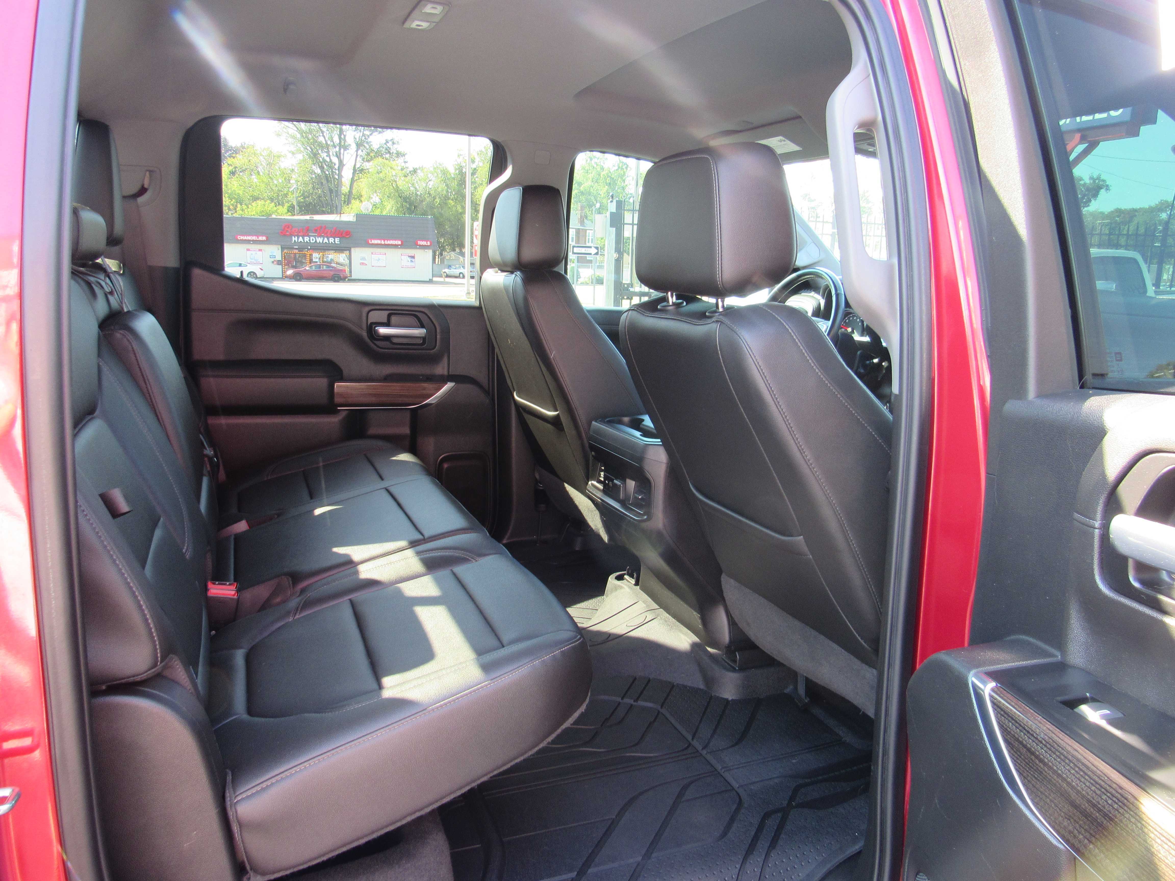 RED, 2019 CHEVROLET SILVERADO 1500 CREW CAB Thumnail Image 10