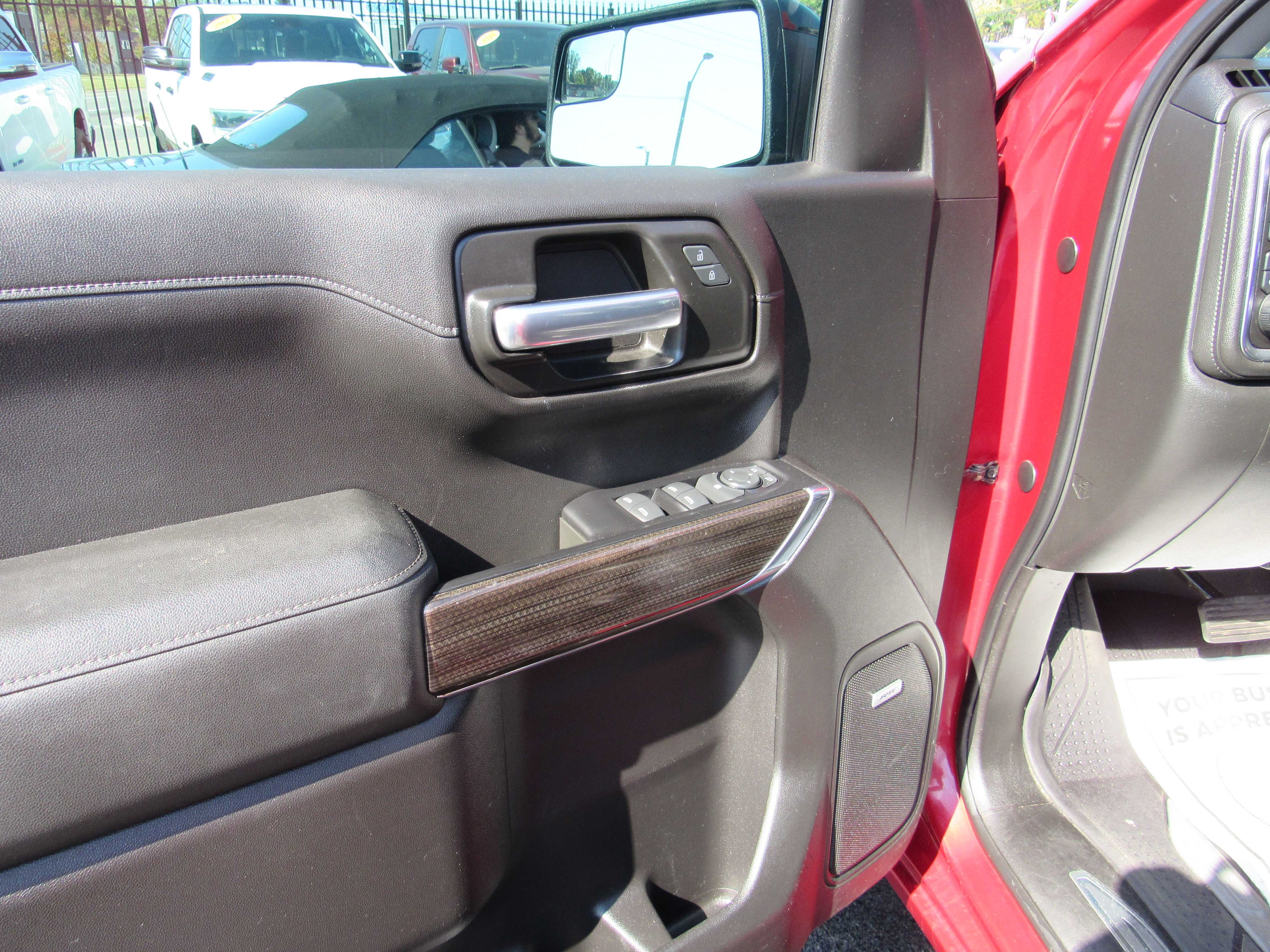 RED, 2019 CHEVROLET SILVERADO 1500 CREW CAB Thumnail Image 11
